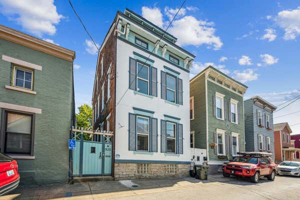 820 PERRY ST, COVINGTON, KY 41011 - Image 1