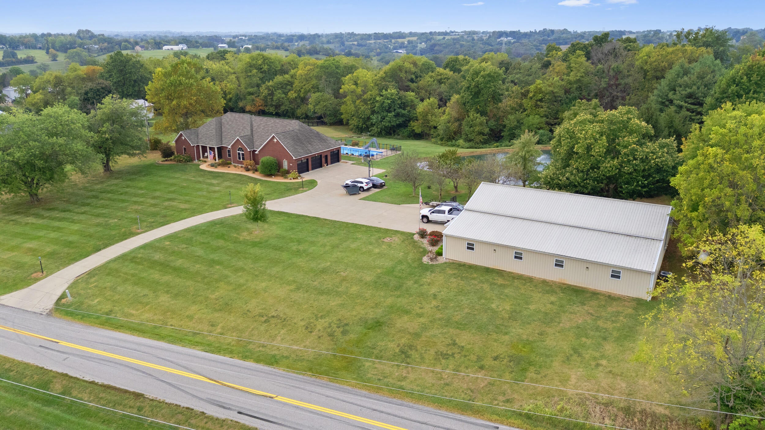 Verona, Kentucky, 41092, United States, 4 Bedrooms Bedrooms, ,3 BathroomsBathrooms,Residential,Active,1926912