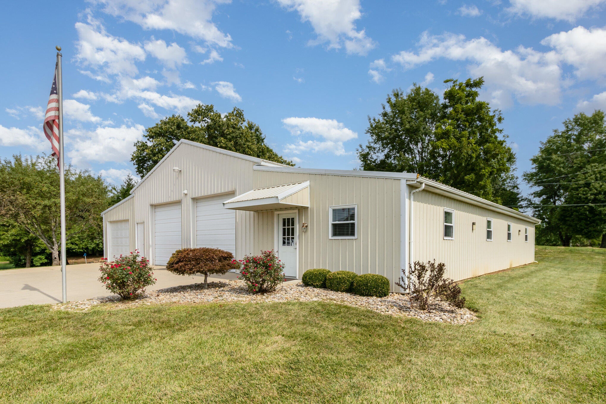 Verona, Kentucky, 41092, United States, 4 Bedrooms Bedrooms, ,3 BathroomsBathrooms,Residential,Active,1926912