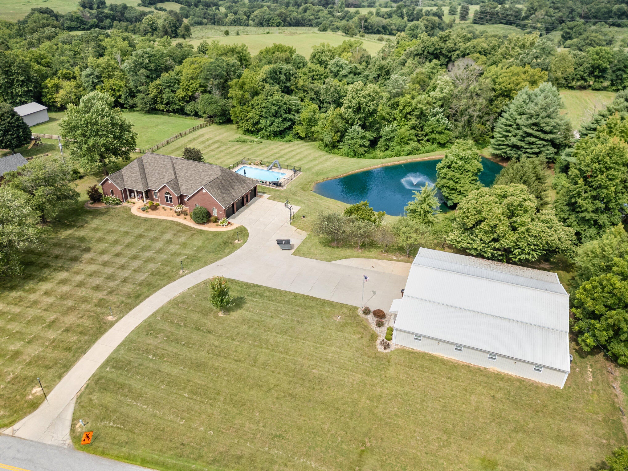 Verona, Kentucky, 41092, United States, 4 Bedrooms Bedrooms, ,3 BathroomsBathrooms,Residential,Active,1926912