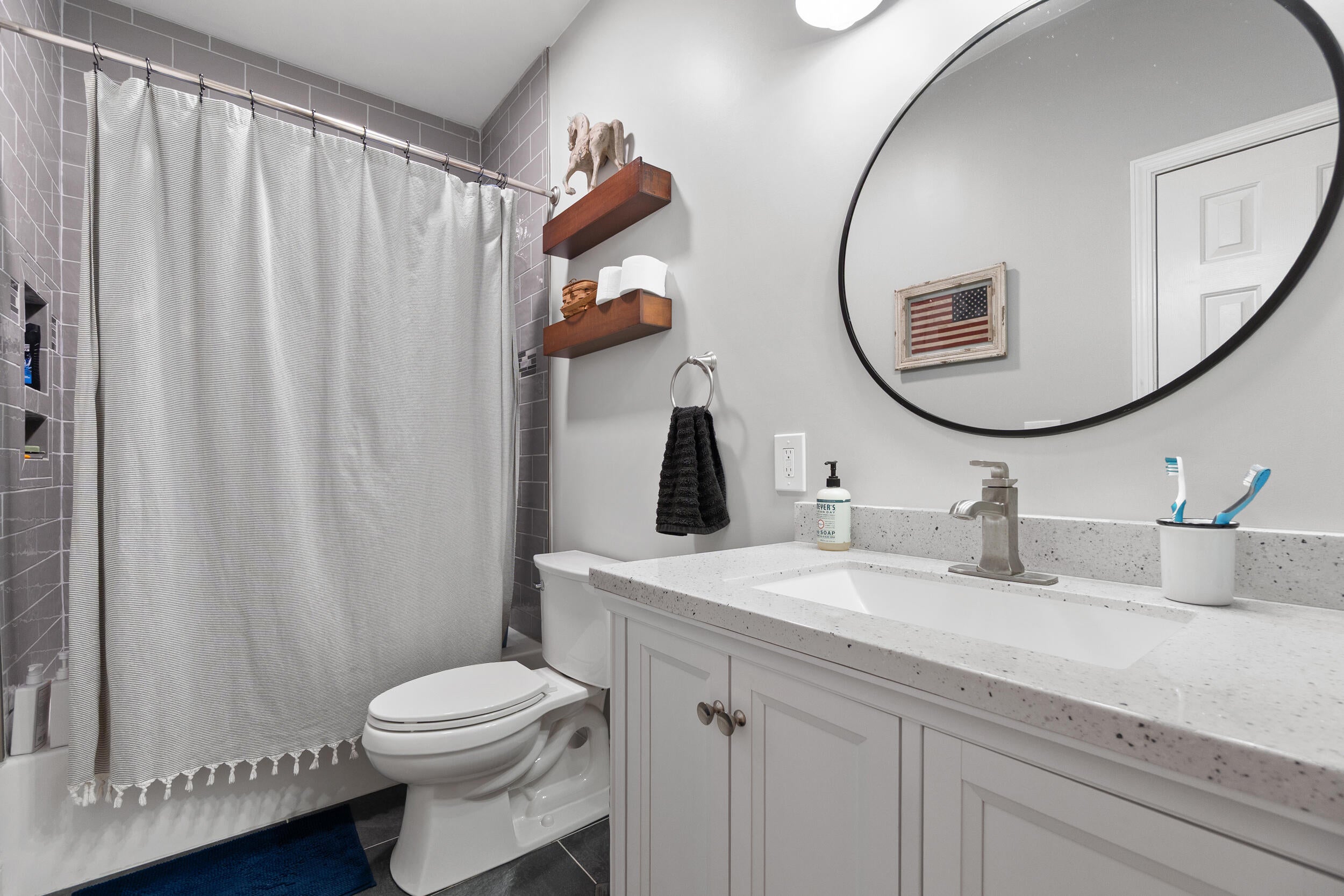 Verona, Kentucky, 41092, United States, 4 Bedrooms Bedrooms, ,3 BathroomsBathrooms,Residential,Active,1926912