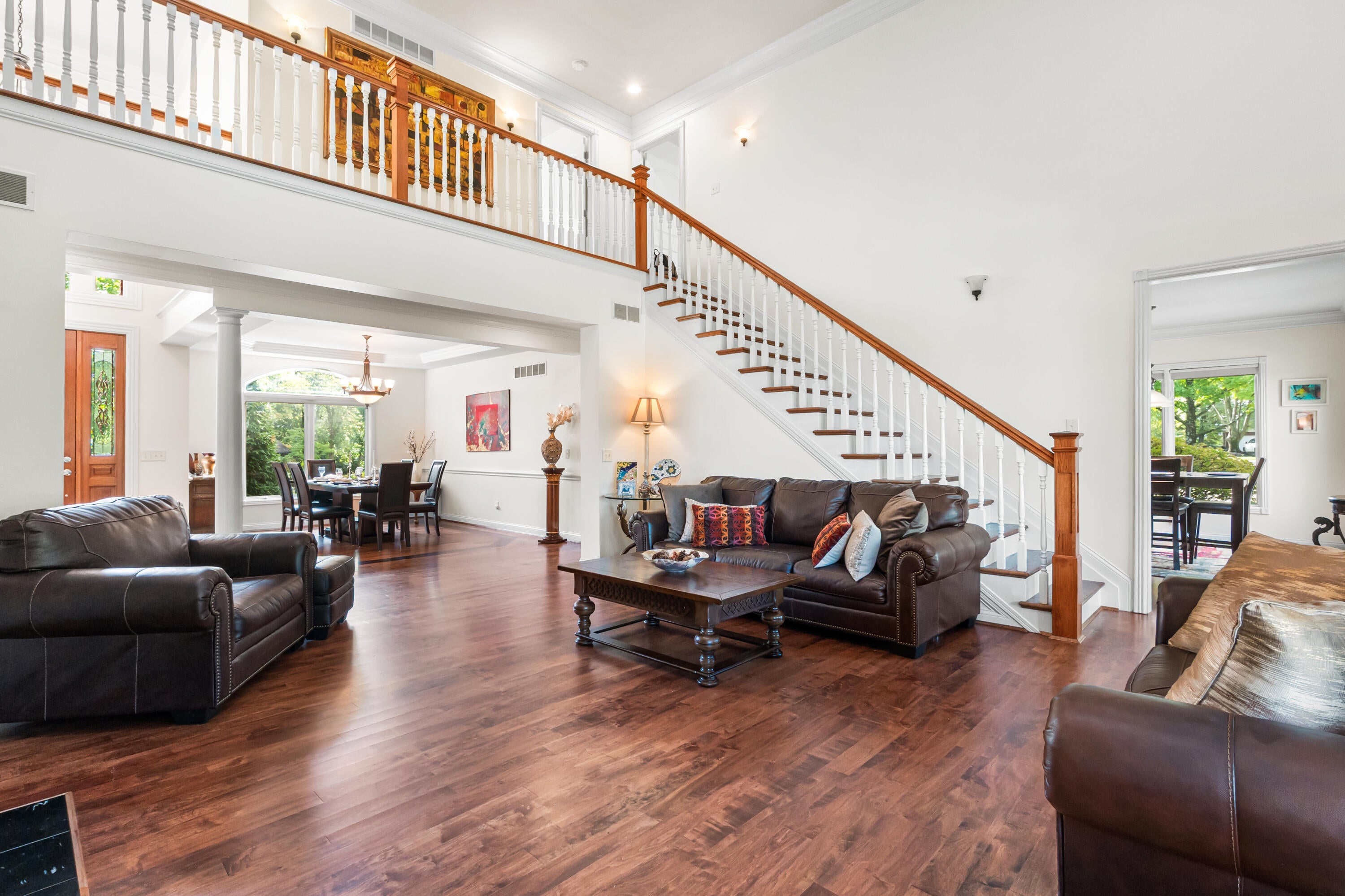 Villa Hills, Kentucky, 41017, United States, 5 Bedrooms Bedrooms, ,8 BathroomsBathrooms,Residential,Active,2002604