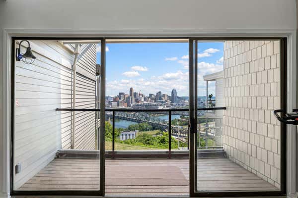 103 WINDING WAY UNIT B, COVINGTON, KY 41011 - Image 1