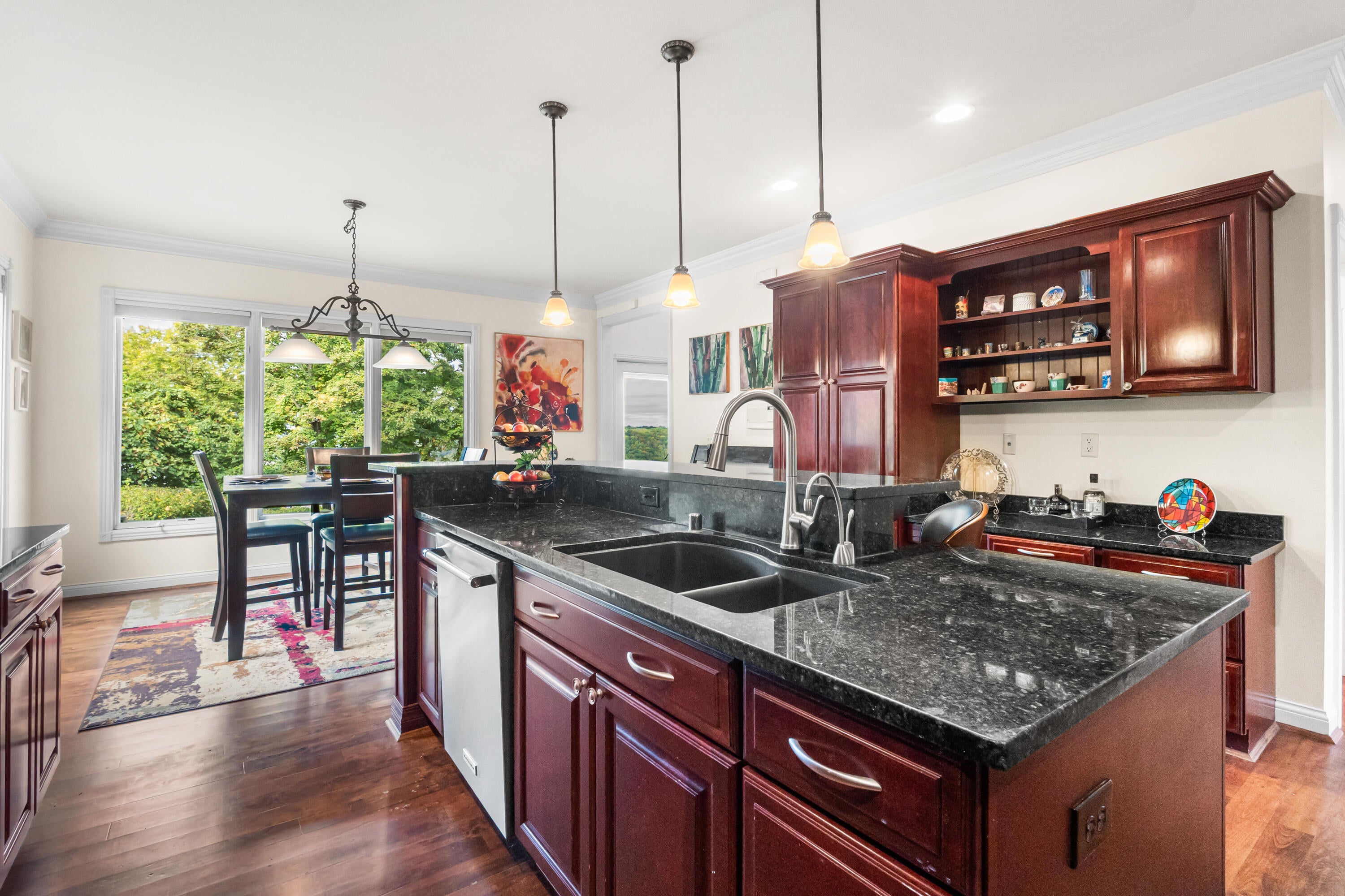 Villa Hills, Kentucky, 41017, United States, 5 Bedrooms Bedrooms, ,8 BathroomsBathrooms,Residential,Active,2011436