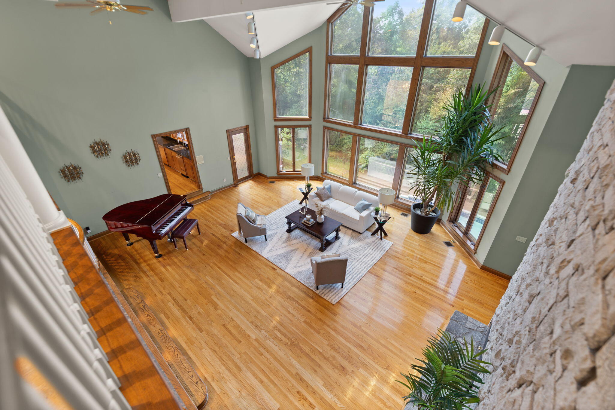 Fort Mitchell, Kentucky, 41017, United States, 6 Bedrooms Bedrooms, ,10 BathroomsBathrooms,Residential,Active,2010907