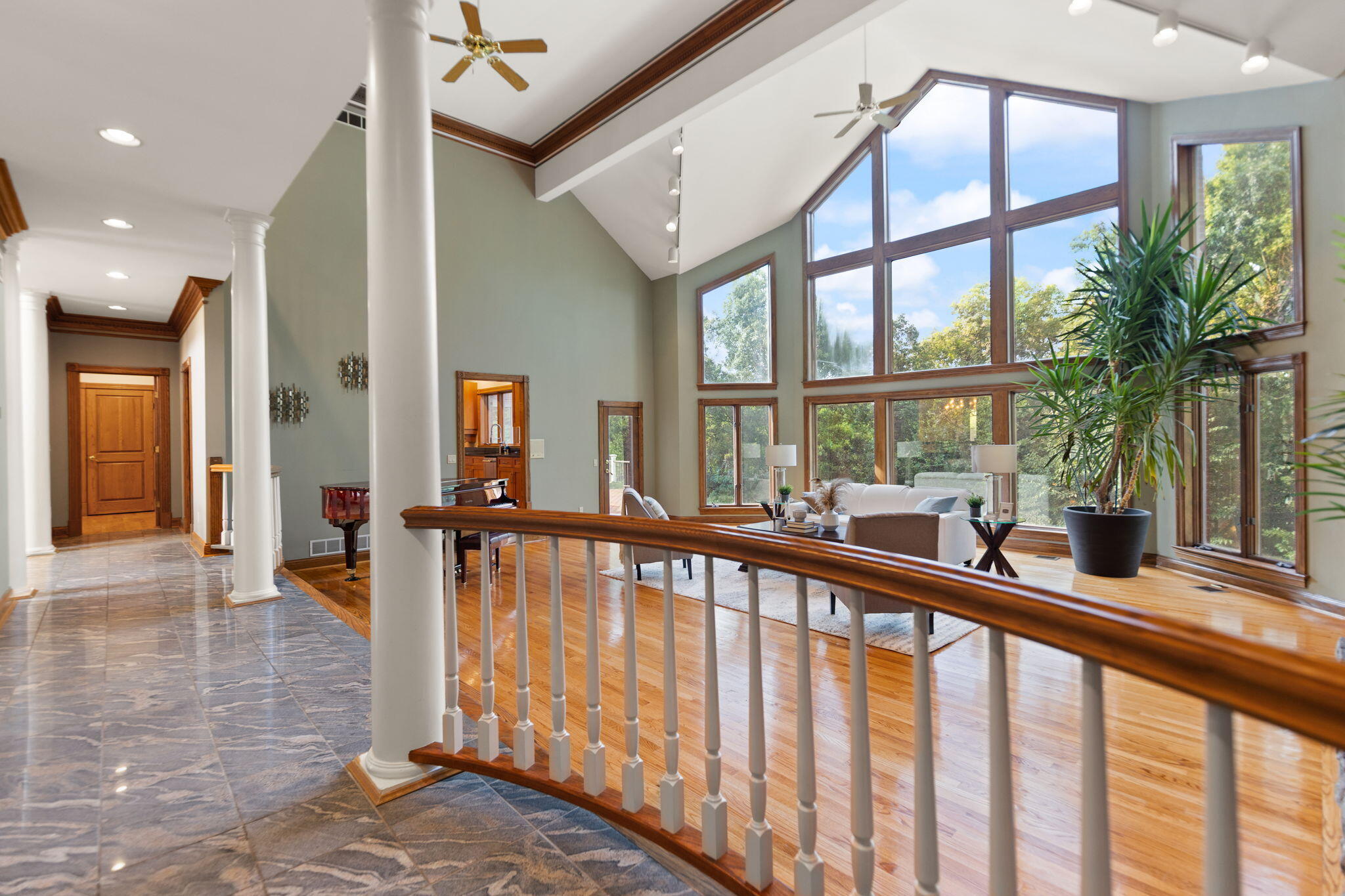 Fort Mitchell, Kentucky, 41017, United States, 6 Bedrooms Bedrooms, ,10 BathroomsBathrooms,Residential,Active,2010907