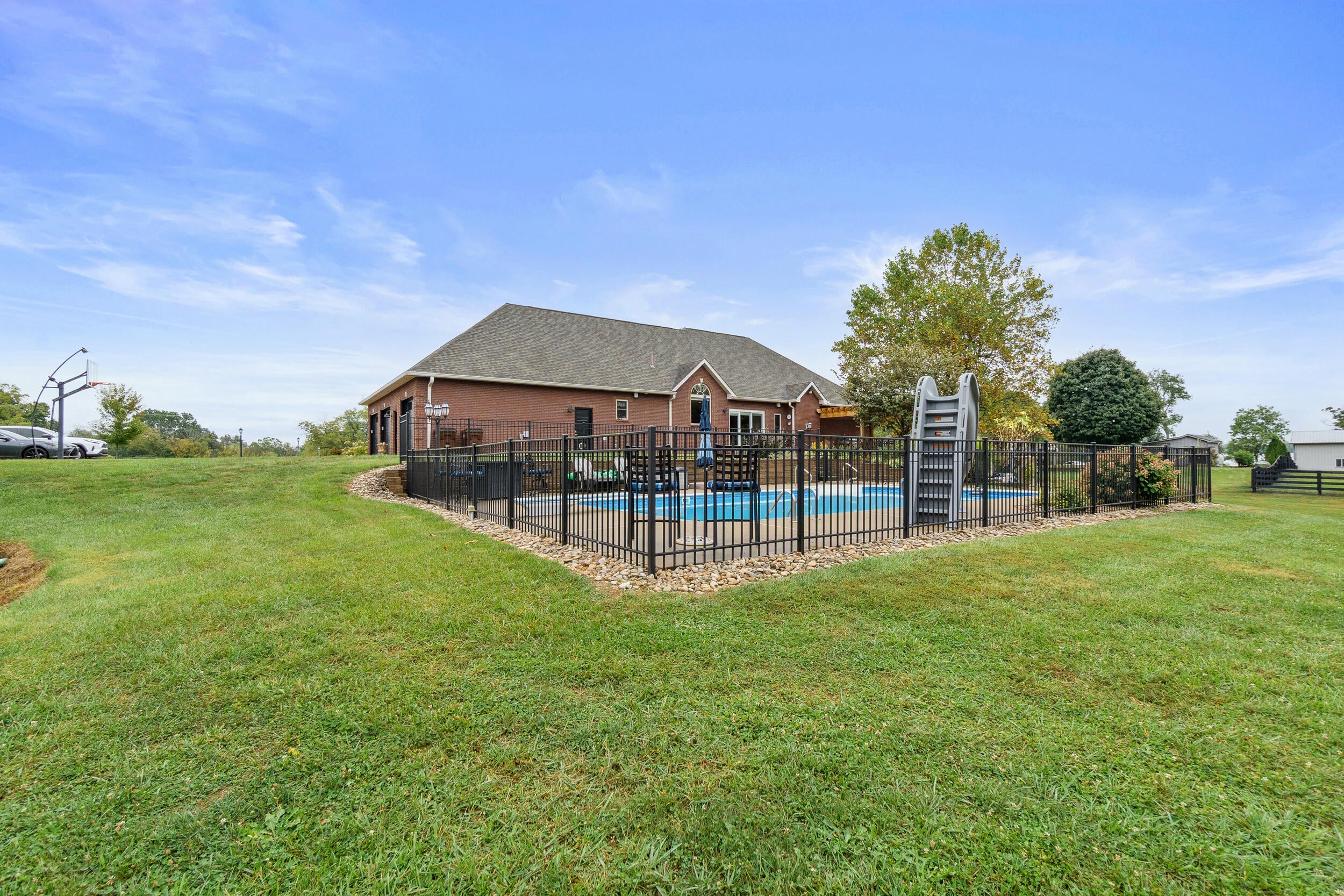 Verona, Kentucky, 41092, United States, 4 Bedrooms Bedrooms, ,3 BathroomsBathrooms,Residential,Active,1926912