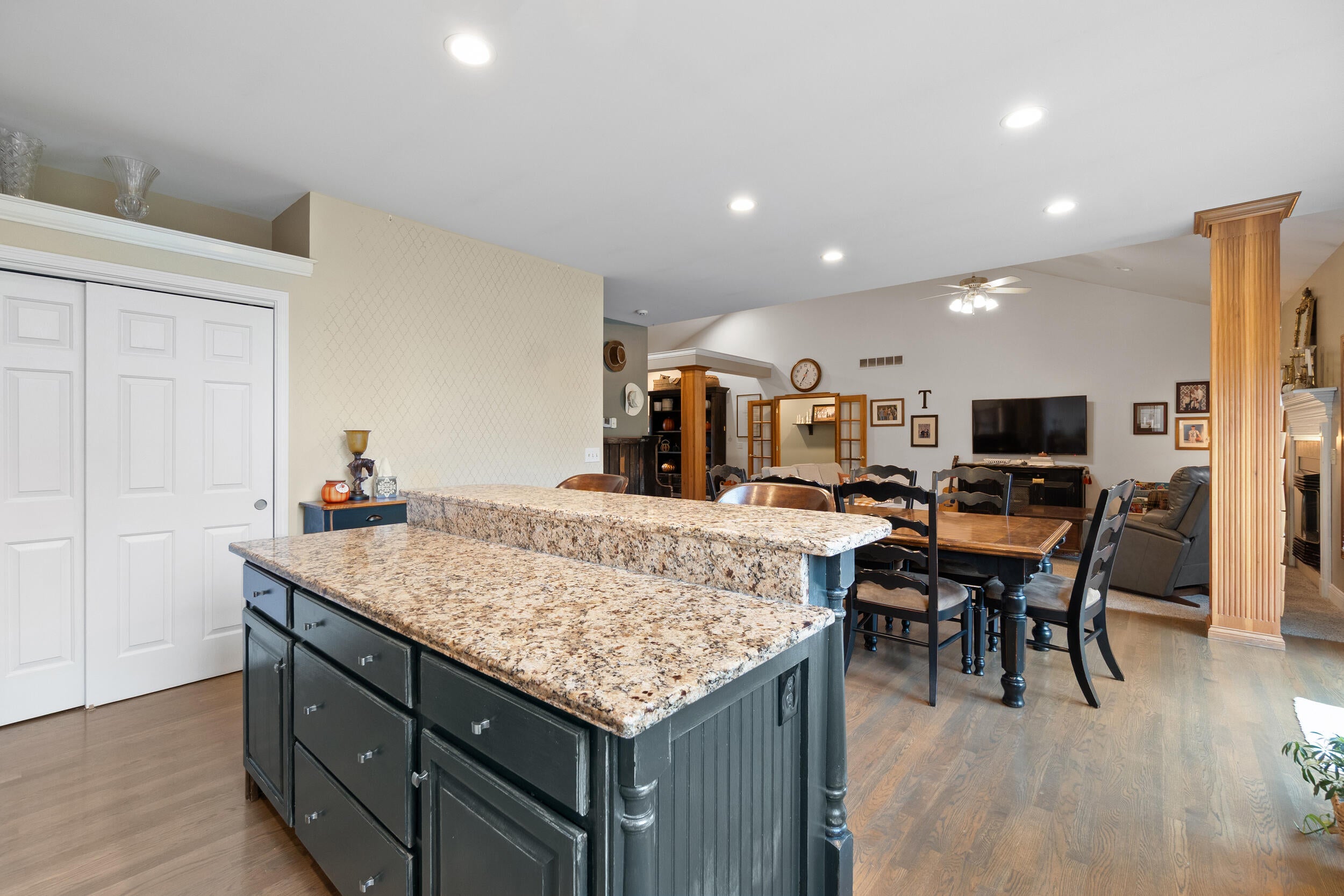 Verona, Kentucky, 41092, United States, 4 Bedrooms Bedrooms, ,3 BathroomsBathrooms,Residential,Active,1926912