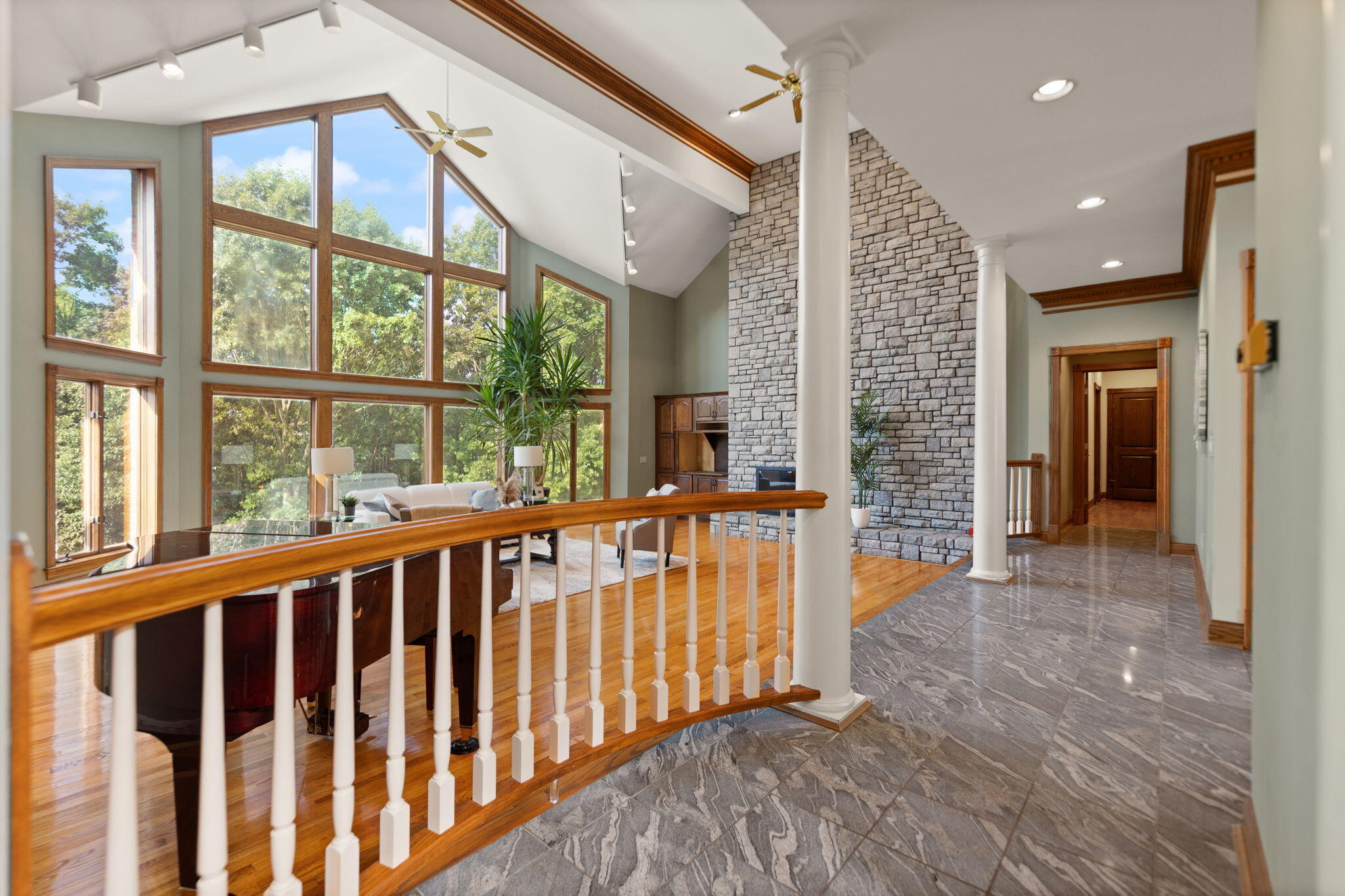 Fort Mitchell, Kentucky, 41017, United States, 6 Bedrooms Bedrooms, ,10 BathroomsBathrooms,Residential,Active,2010907