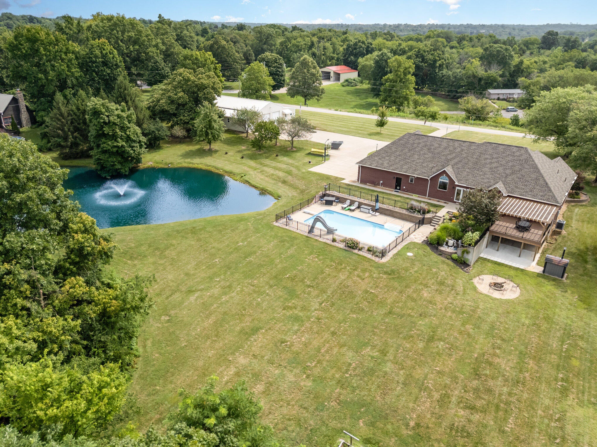 Verona, Kentucky, 41092, United States, 4 Bedrooms Bedrooms, ,3 BathroomsBathrooms,Residential,Active,1926912