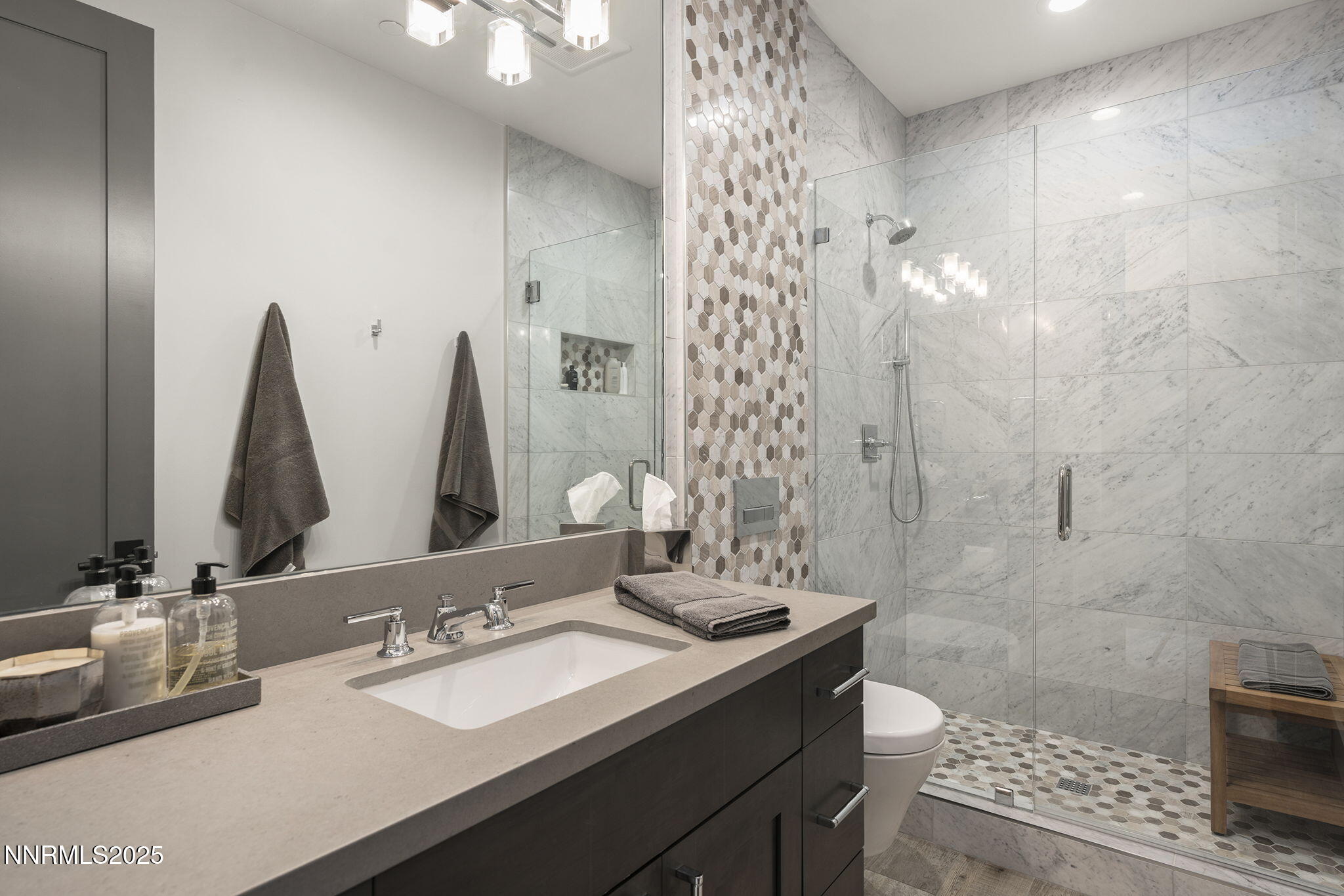 Sparks, Nevada, 89436, United States, 5 Bedrooms Bedrooms, ,4 BathroomsBathrooms,Residential,Active,1942357