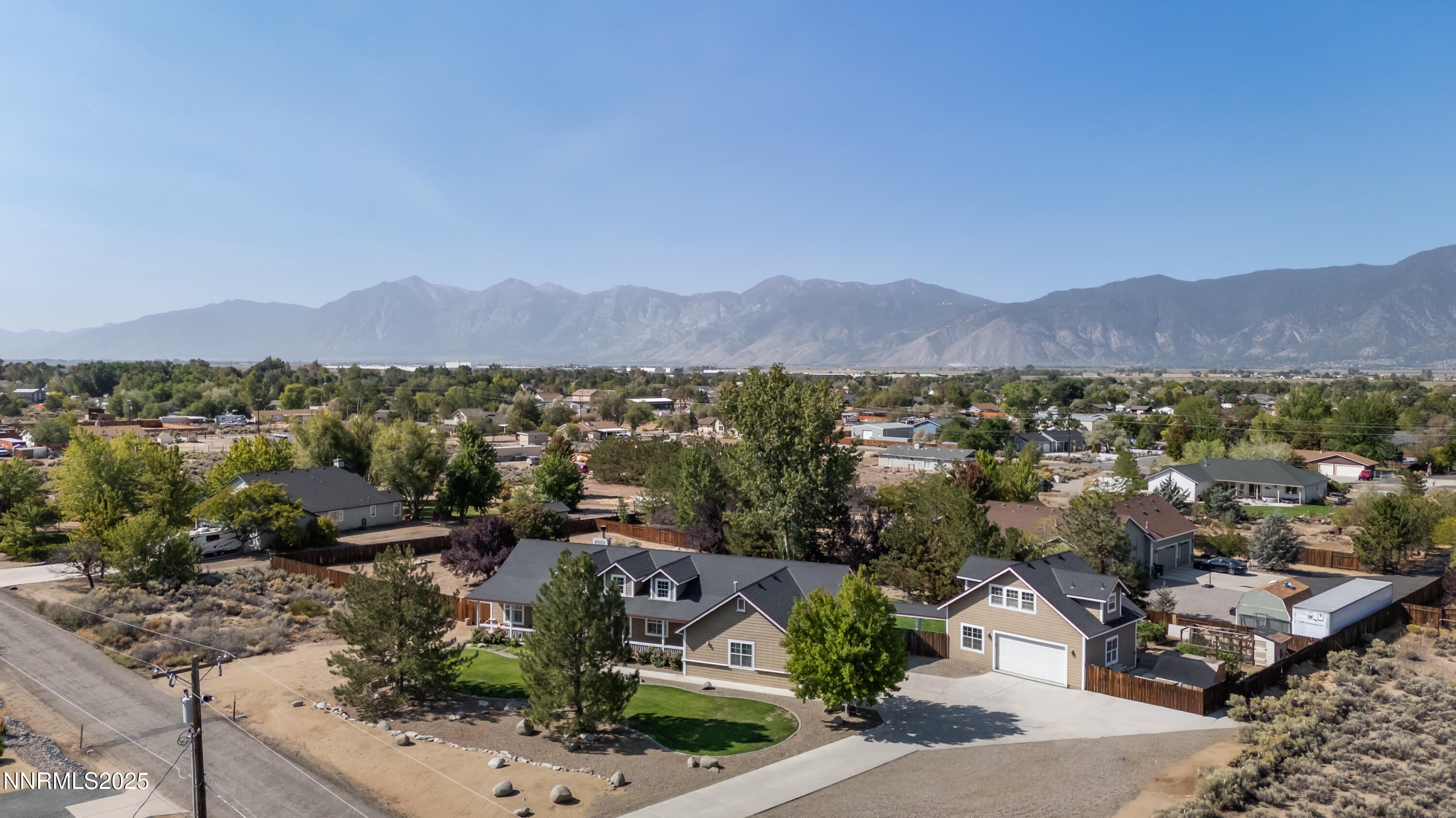 Minden, Nevada, 89423, United States, 4 Bedrooms Bedrooms, ,3 BathroomsBathrooms,Residential,Active,1987210