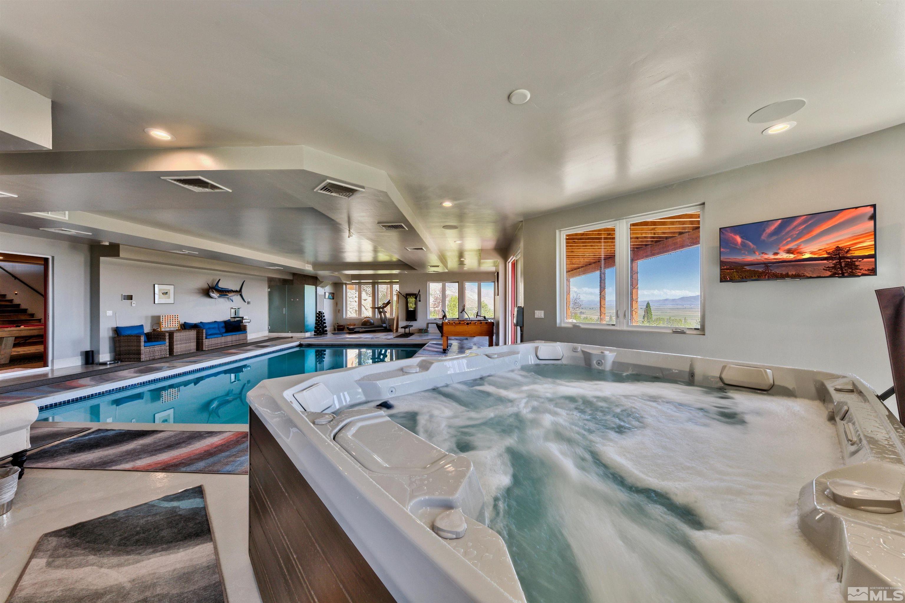 Gardnerville, Nevada, 89460, United States, ,8 BathroomsBathrooms,Residential,Active,1806576