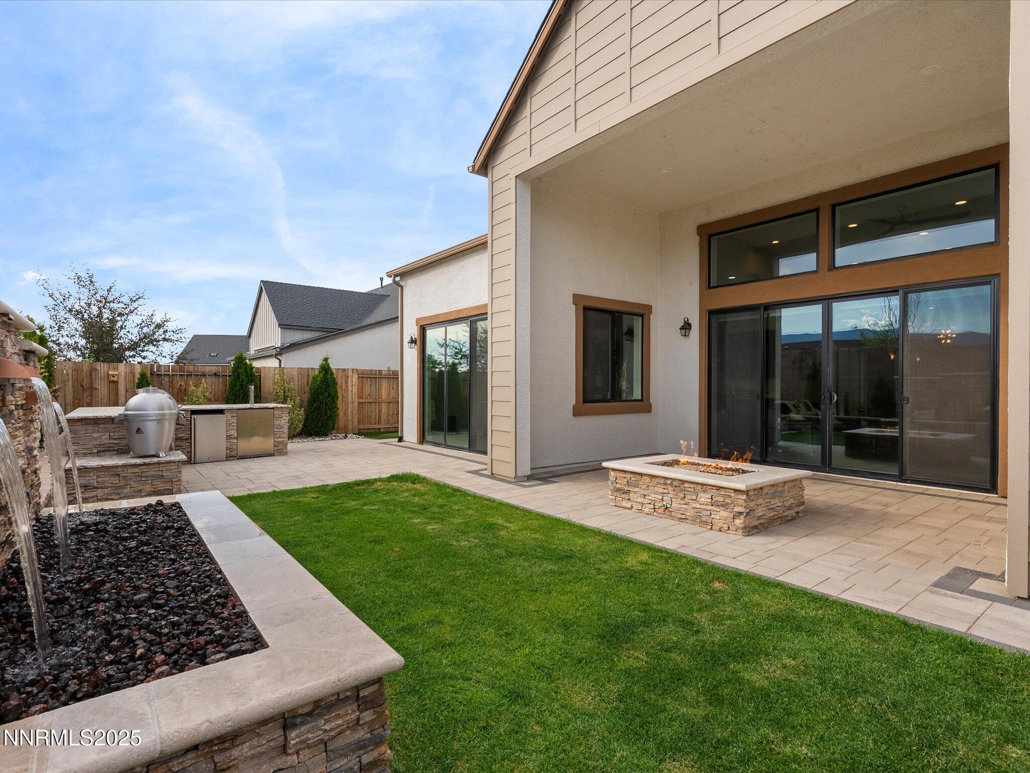 Reno, Nevada, 89521, United States, 3 Bedrooms Bedrooms, ,4 BathroomsBathrooms,Residential,Active,1884971