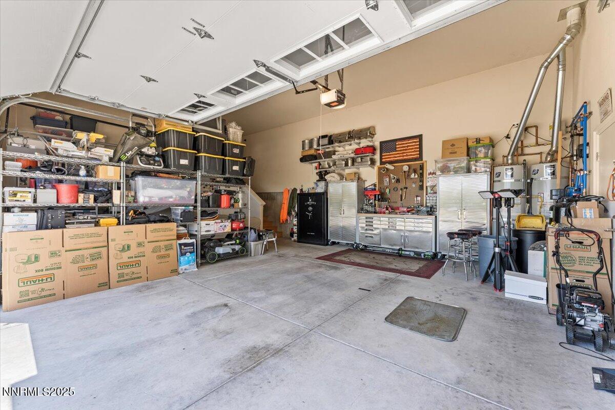 Genoa, Nevada, 89411, United States, 3 Bedrooms Bedrooms, ,3 BathroomsBathrooms,Residential,Active,1893207