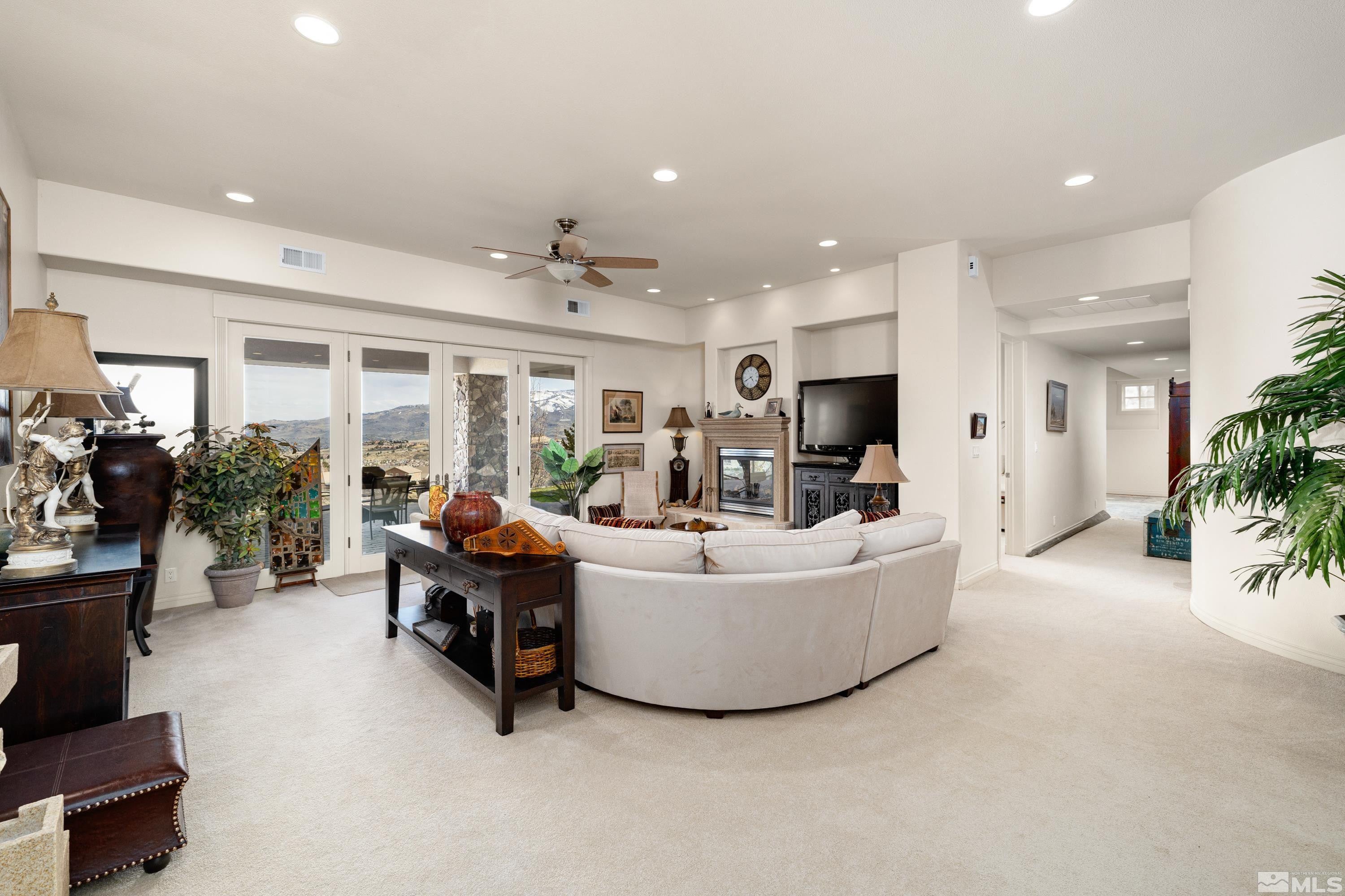 Reno, Nevada, 89523, United States, 6 Bedrooms Bedrooms, ,7 BathroomsBathrooms,Residential,Active,1908130