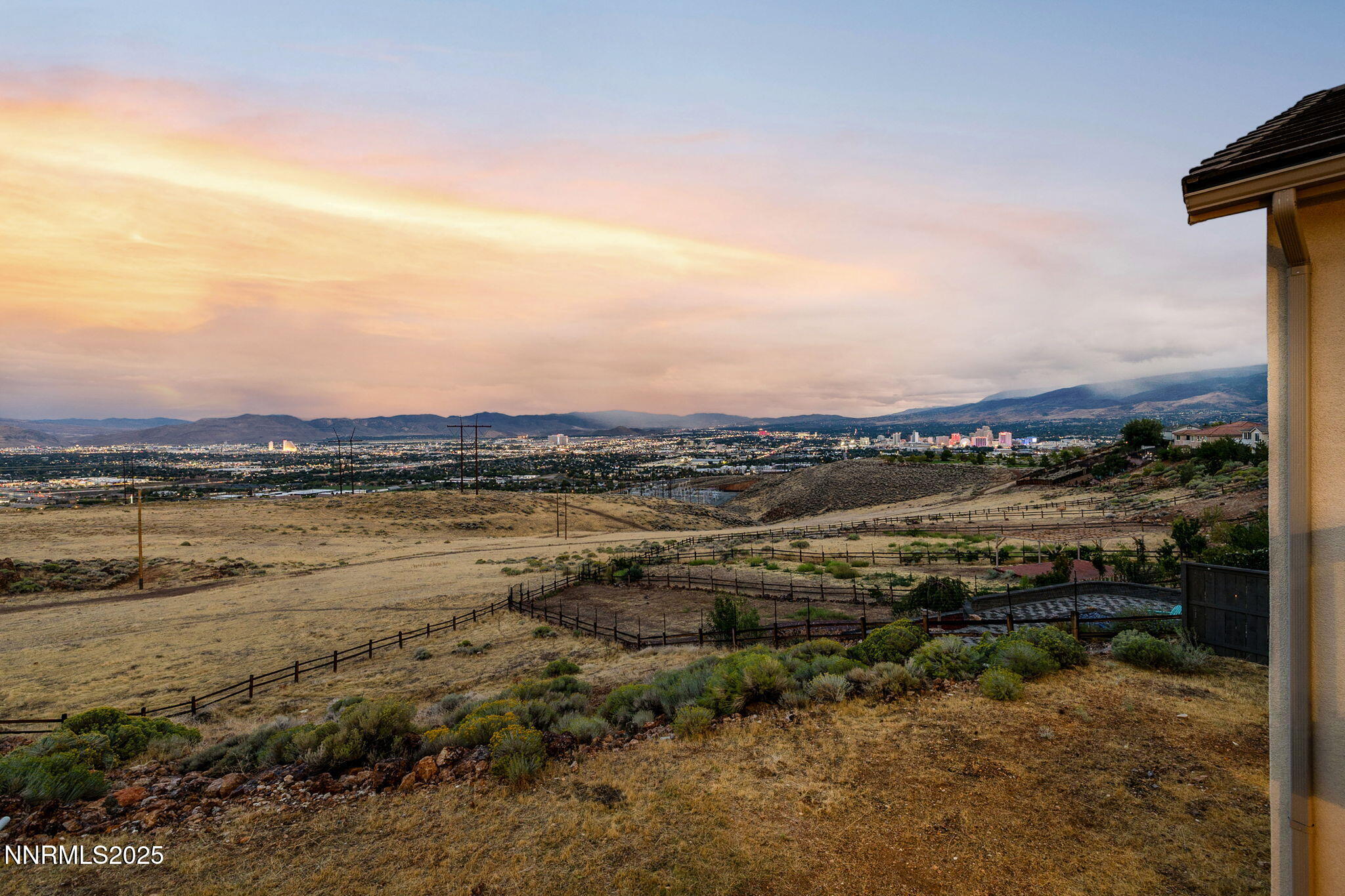 Reno, Nevada, 89512, United States, 5 Bedrooms Bedrooms, ,4 BathroomsBathrooms,Residential,Active,1945309