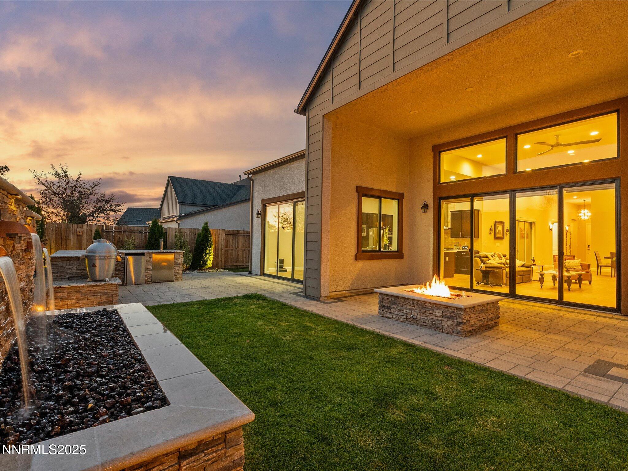 Reno, Nevada, 89521, United States, 3 Bedrooms Bedrooms, ,4 BathroomsBathrooms,Residential,Active,1884971