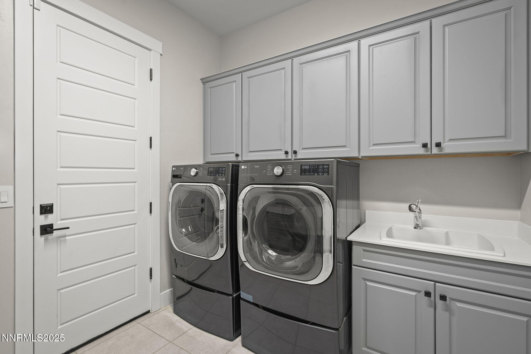 Reno, Nevada, 89523, United States, 4 Bedrooms Bedrooms, ,6 BathroomsBathrooms,Residential,Active,1922303