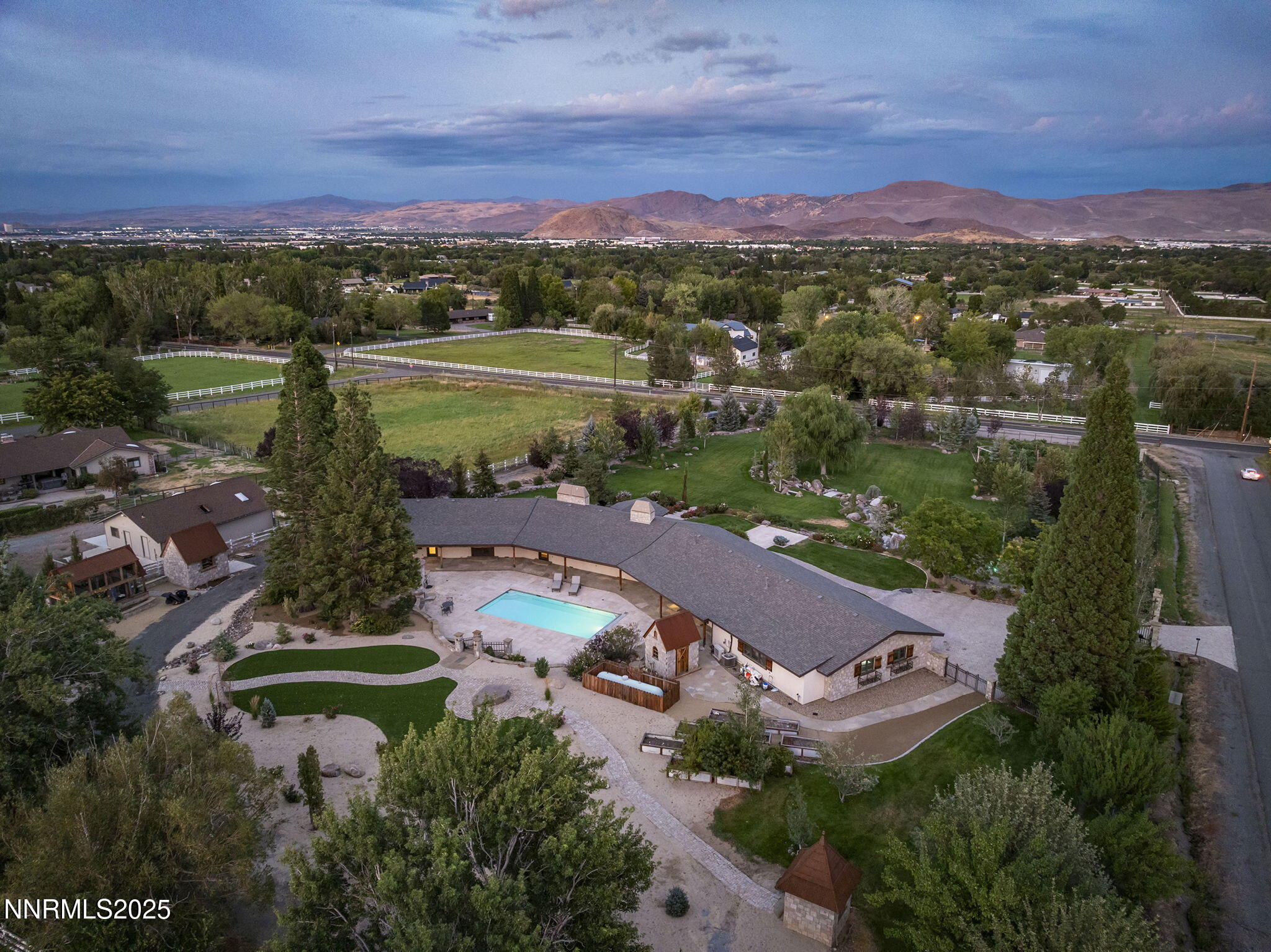 Reno, Nevada, 89511, United States, 4 Bedrooms Bedrooms, ,3 BathroomsBathrooms,Residential,Active,1929694