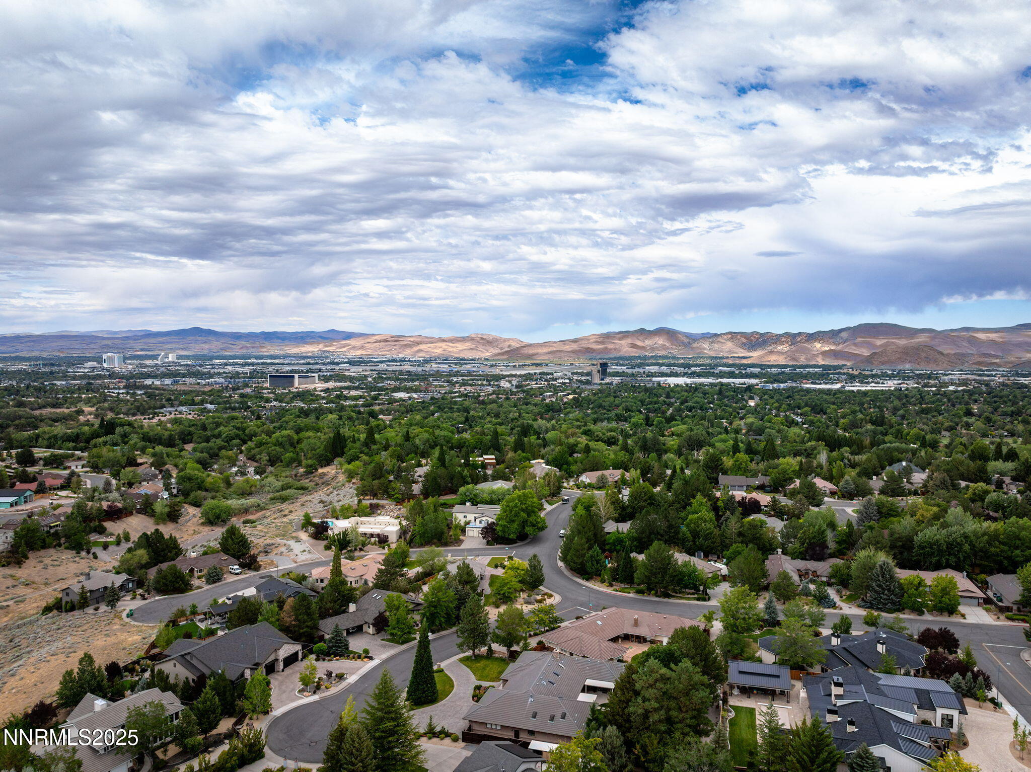 Reno, Nevada, 89509, United States, ,5 BathroomsBathrooms,Residential,Active,1899918