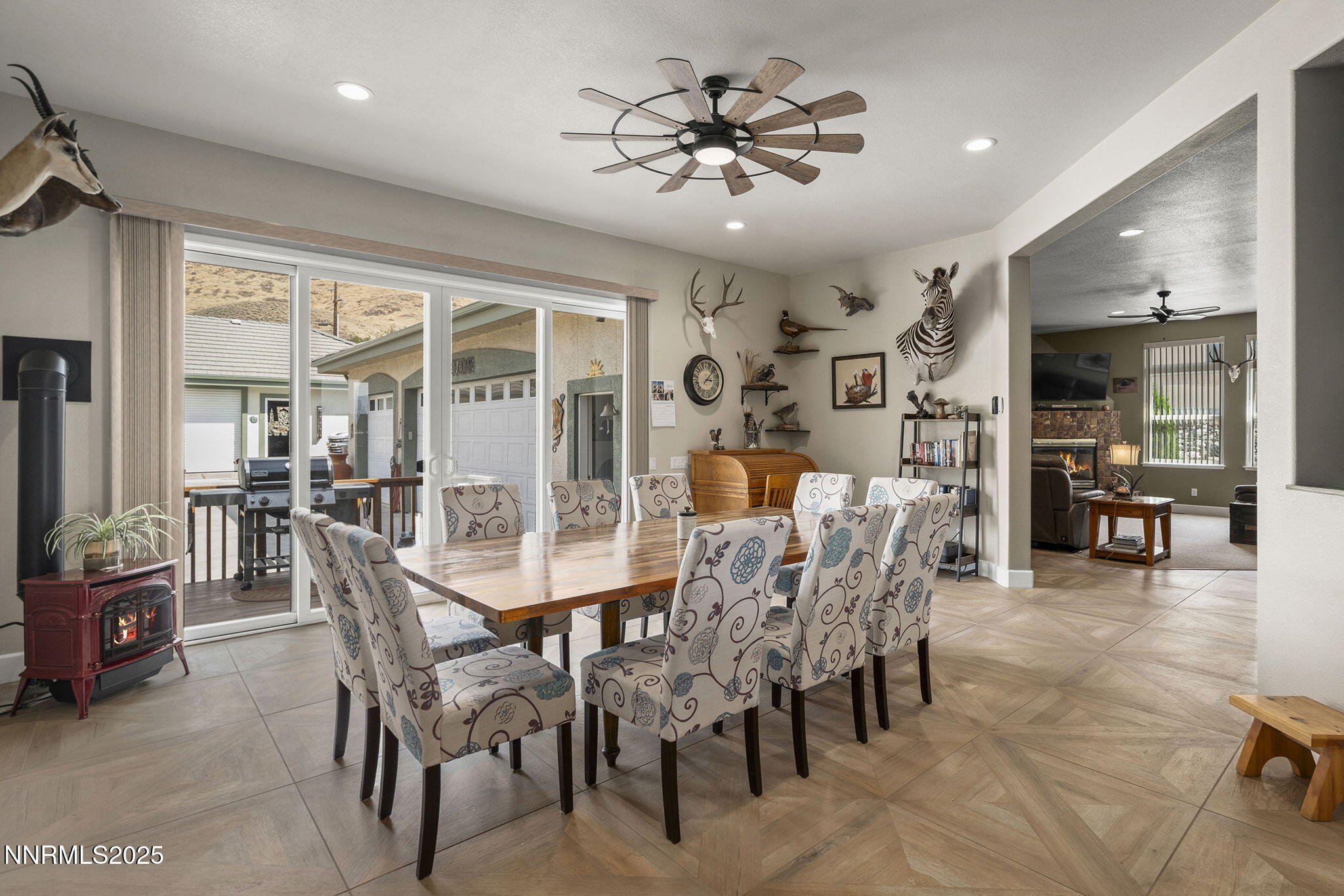 Sparks, Nevada, 89434, United States, 4 Bedrooms Bedrooms, ,4 BathroomsBathrooms,Residential,Active,1936450