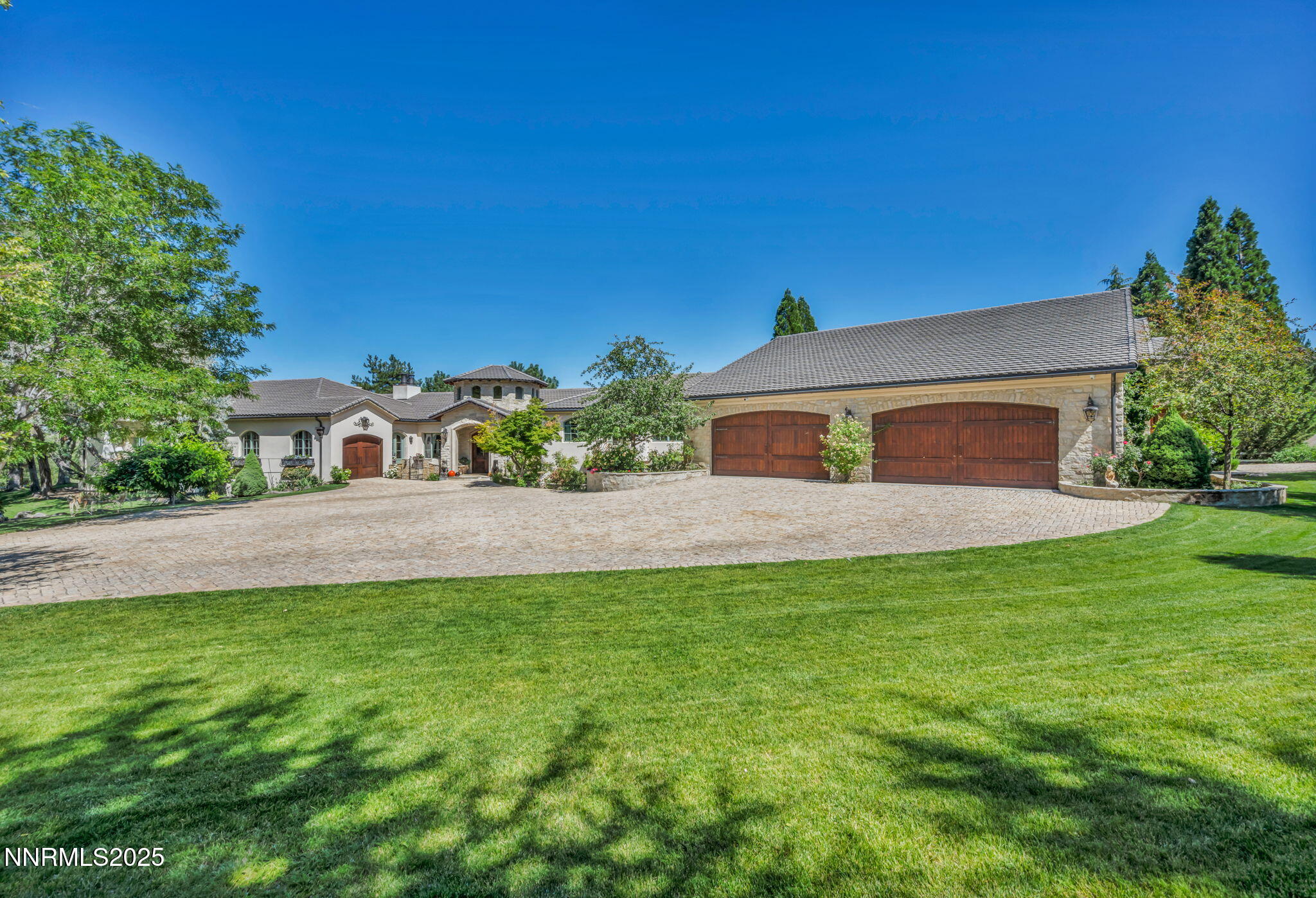 Reno, Nevada, 89511, United States, 4 Bedrooms Bedrooms, ,6 BathroomsBathrooms,Residential,Active,1892618