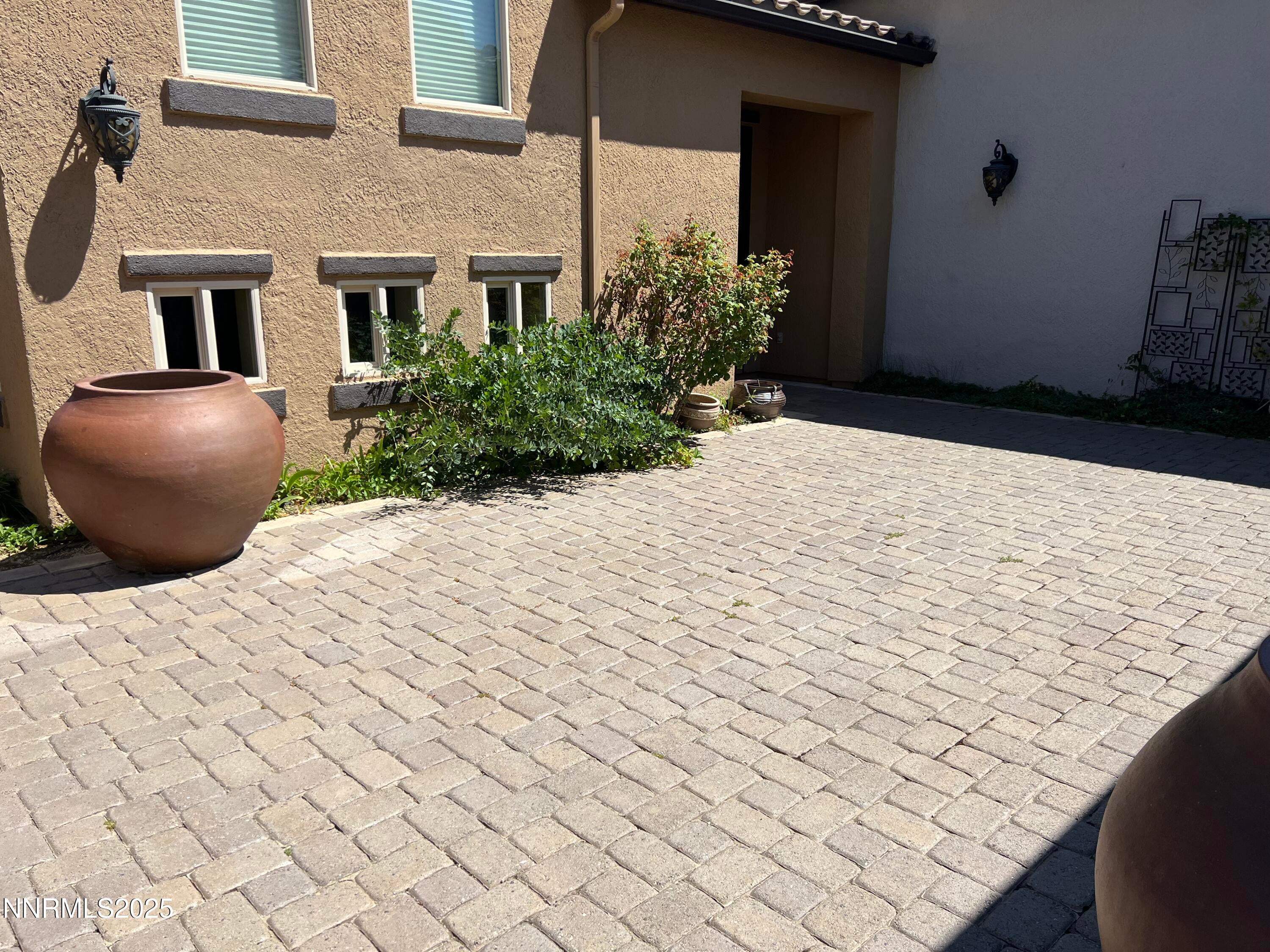 Reno, Nevada, 89519, United States, 4 Bedrooms Bedrooms, ,3 BathroomsBathrooms,Residential,Active,1952482