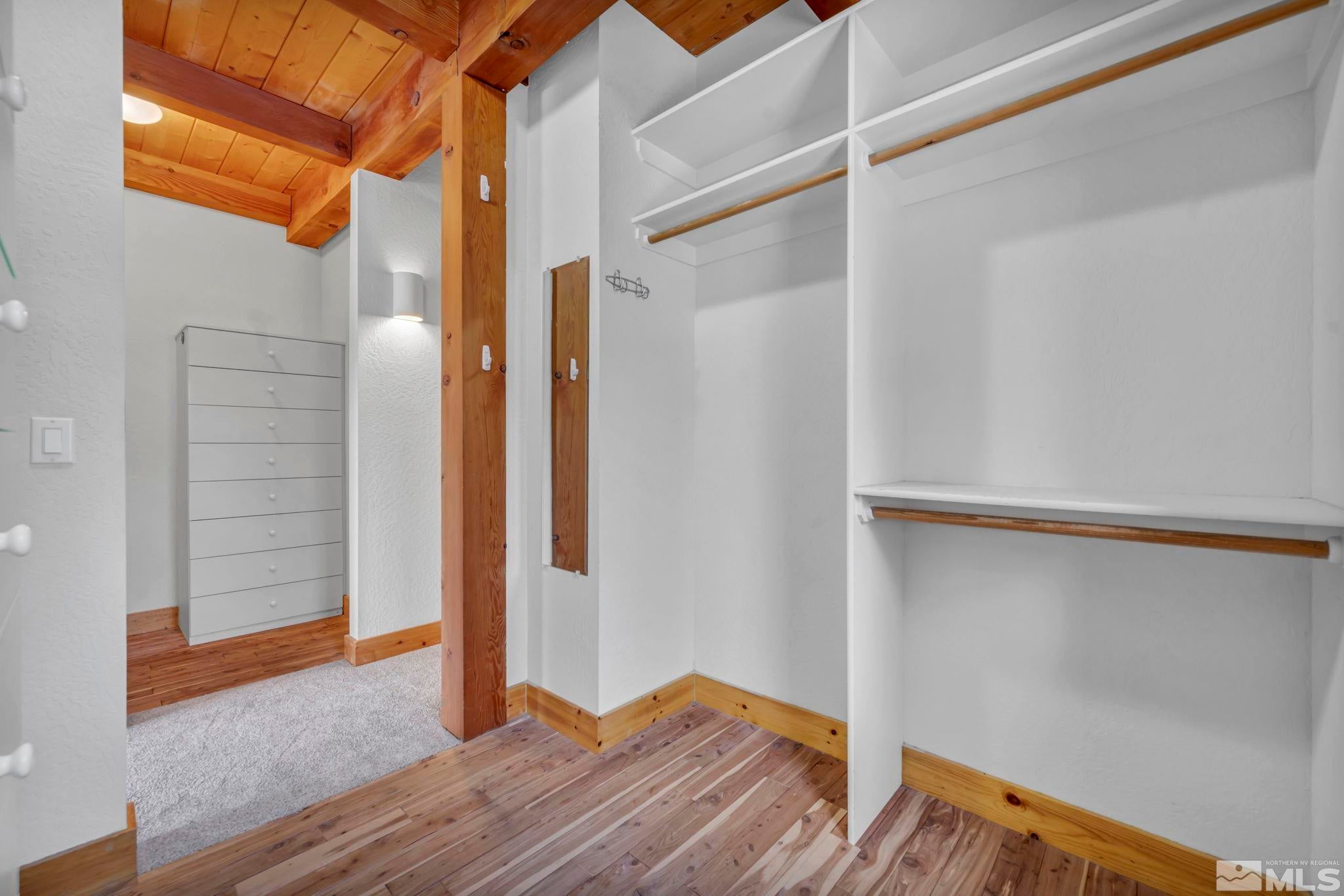 Reno, Nevada, 89511, United States, ,4 BathroomsBathrooms,Residential,Active,1701990