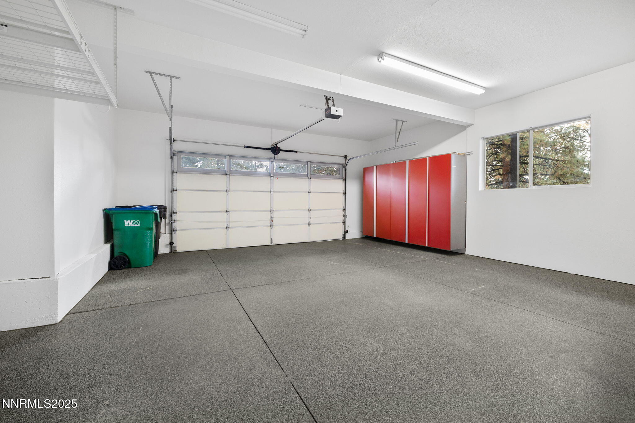 Reno, Nevada, 89511, United States, 5 Bedrooms Bedrooms, ,4 BathroomsBathrooms,Residential,Active,1952602