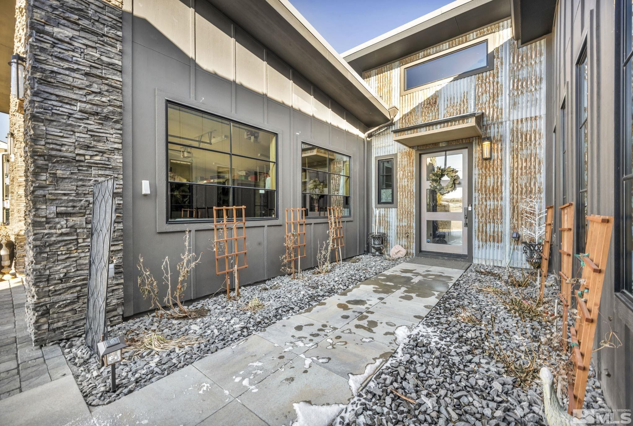 Reno, Nevada, 89508, United States, ,4 BathroomsBathrooms,Residential,Active,1701988