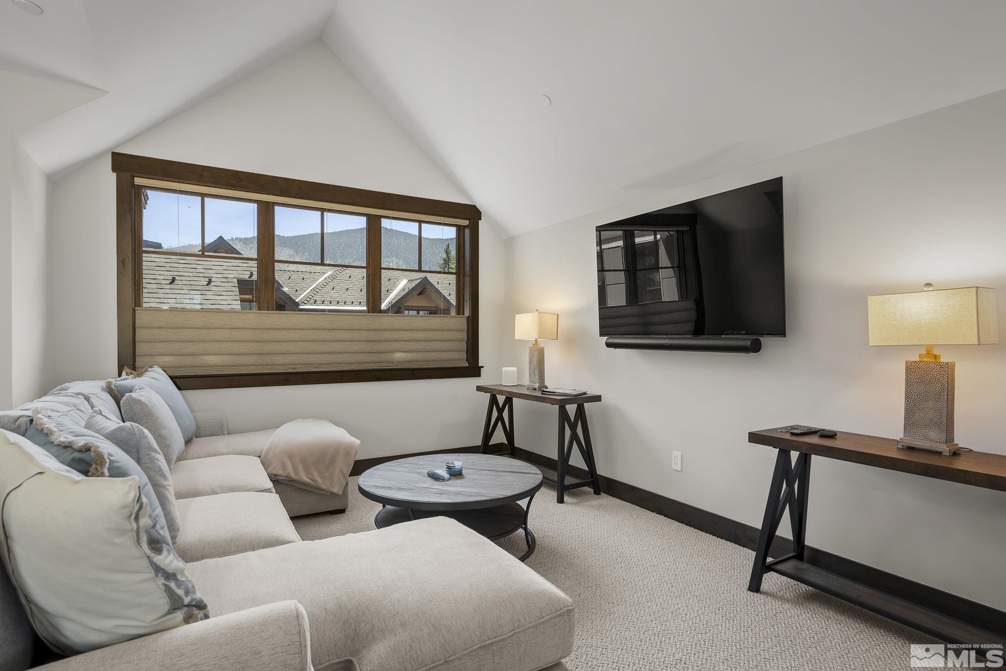 Stateline, Nevada, 89449, United States, 4 Bedrooms Bedrooms, ,4 BathroomsBathrooms,Residential,Active,1992284