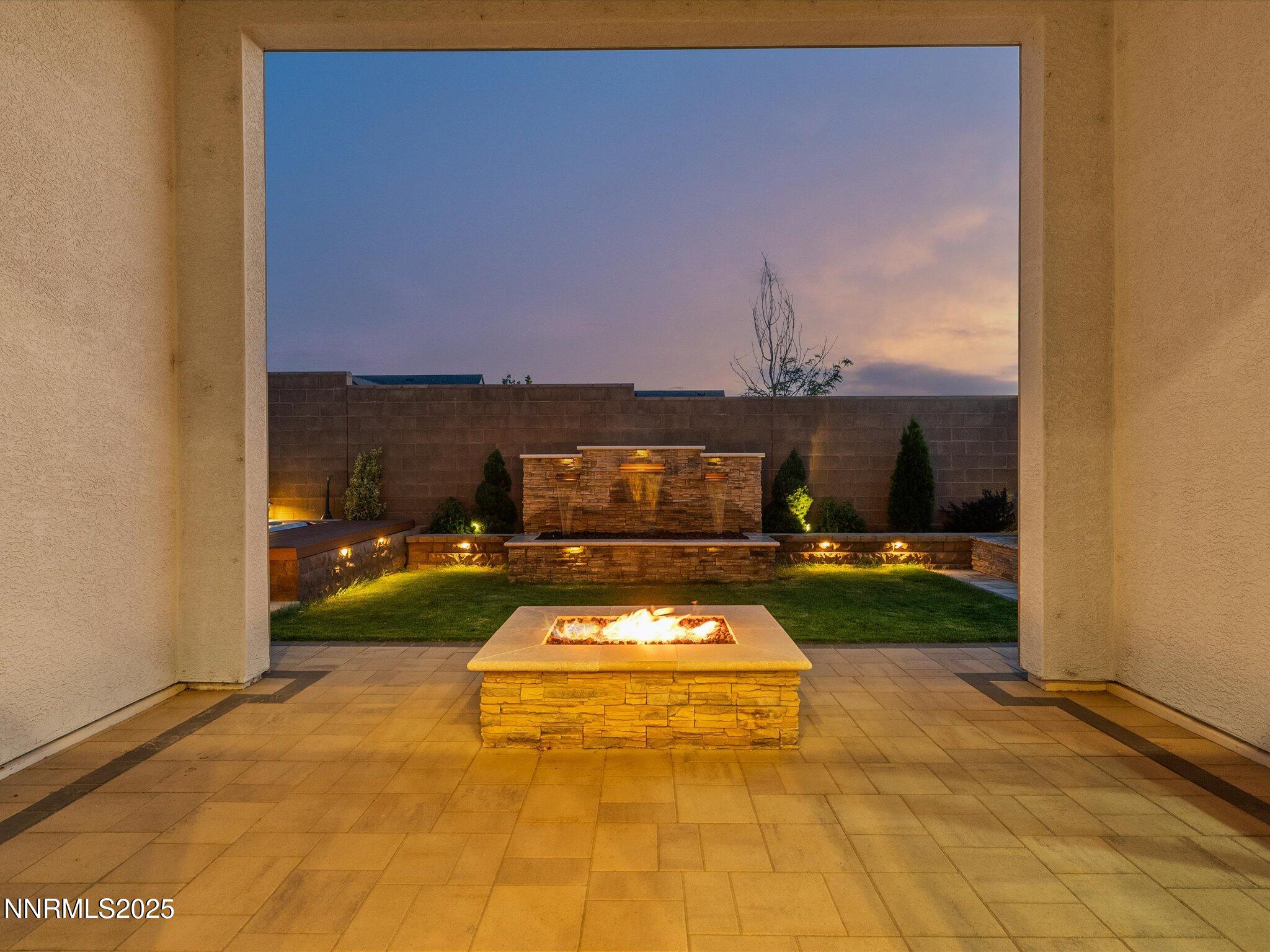 Reno, Nevada, 89521, United States, 3 Bedrooms Bedrooms, ,4 BathroomsBathrooms,Residential,Active,1884971