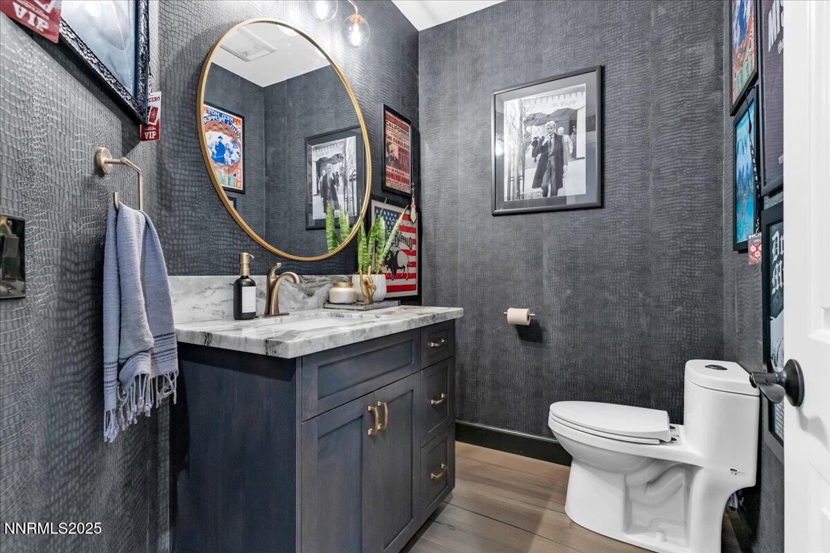 Reno, Nevada, 89521, United States, 5 Bedrooms Bedrooms, ,5 BathroomsBathrooms,Residential,Active,1894204