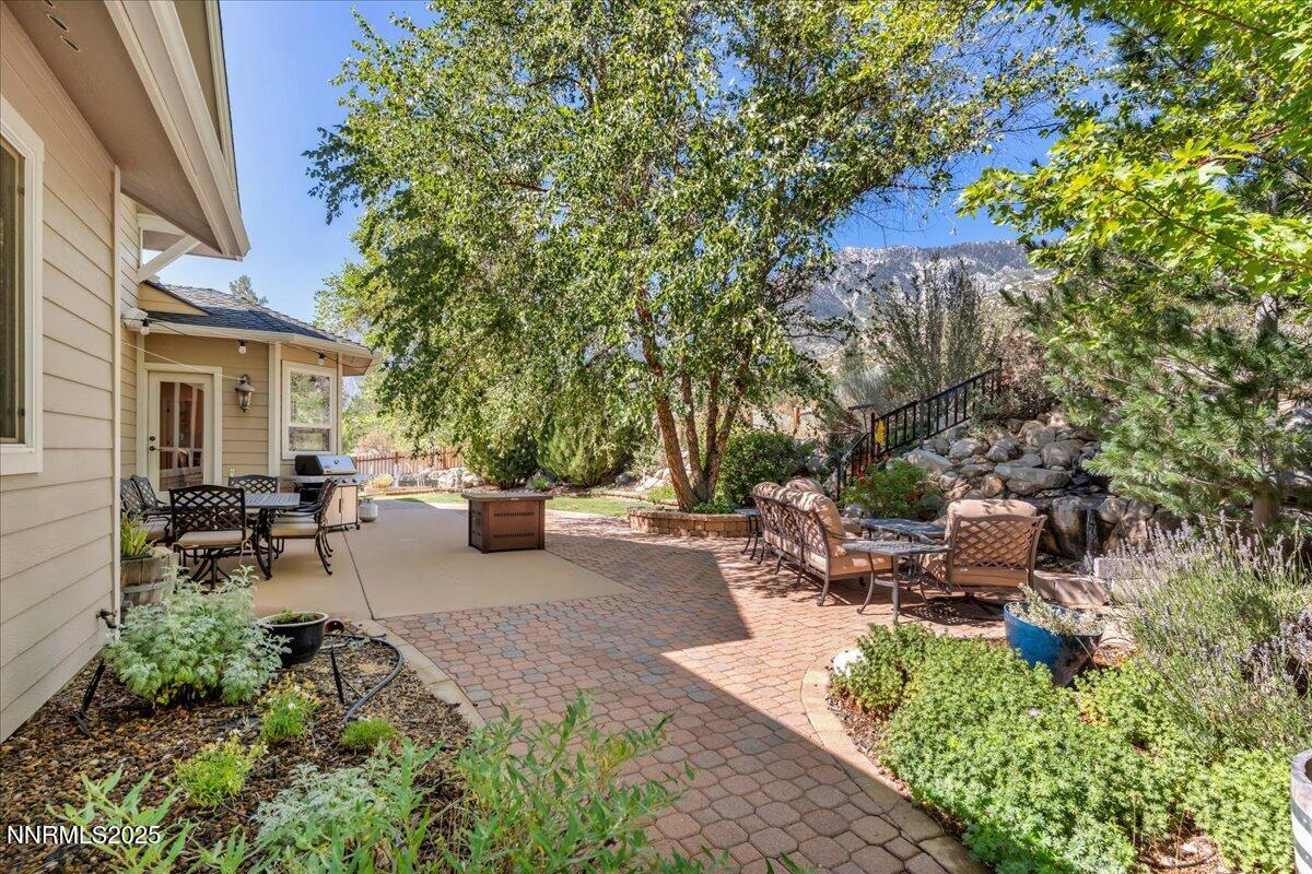 Gardnerville, Nevada, 89460, United States, 3 Bedrooms Bedrooms, ,3 BathroomsBathrooms,Residential,Active,1899219