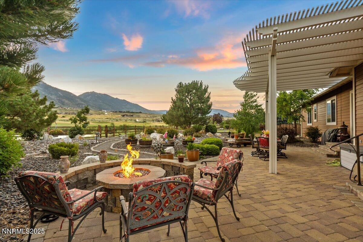 Genoa, Nevada, 89411, United States, 3 Bedrooms Bedrooms, ,3 BathroomsBathrooms,Residential,Active,1893207