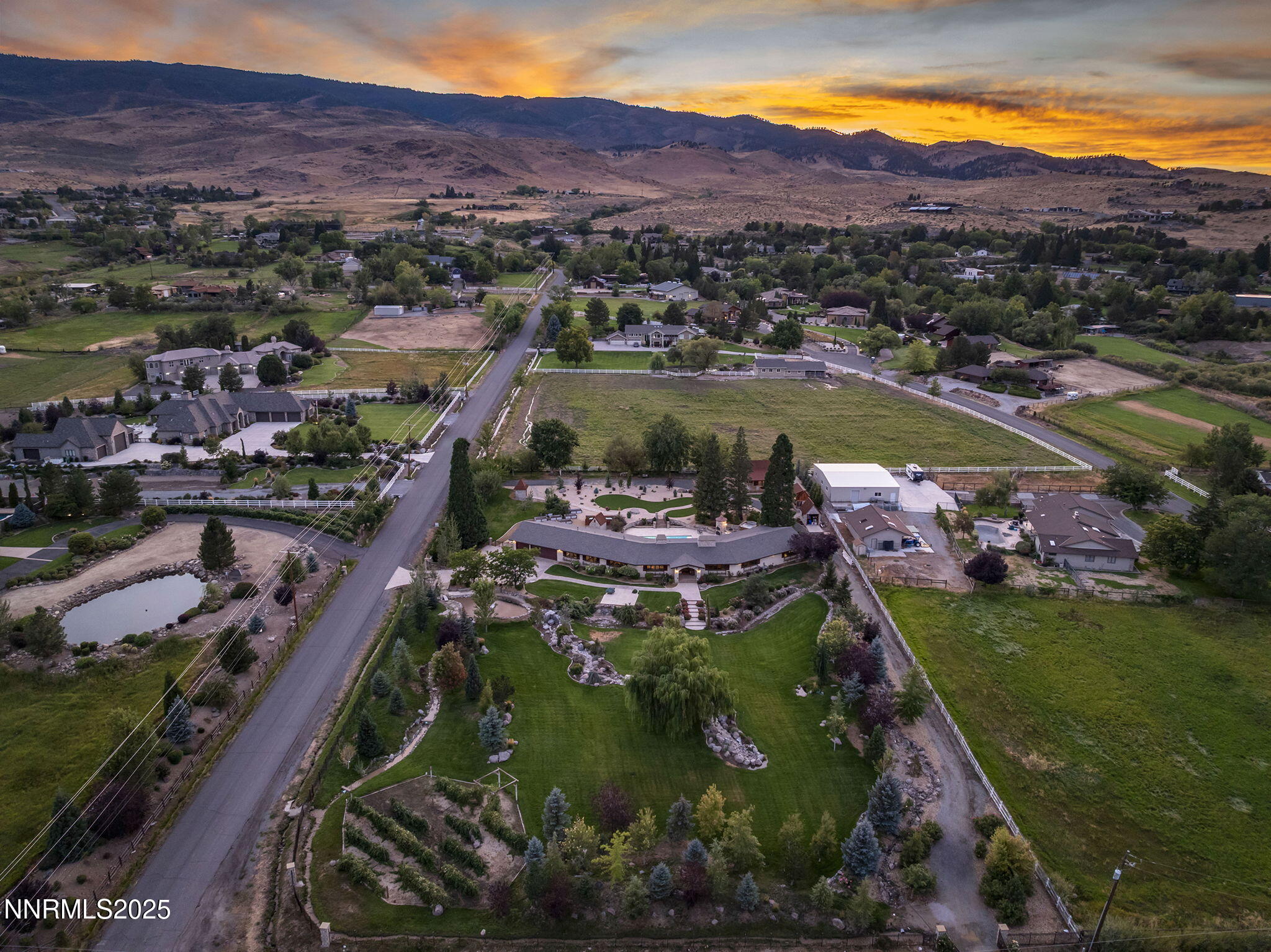 Reno, Nevada, 89511, United States, 4 Bedrooms Bedrooms, ,3 BathroomsBathrooms,Residential,Active,1929694