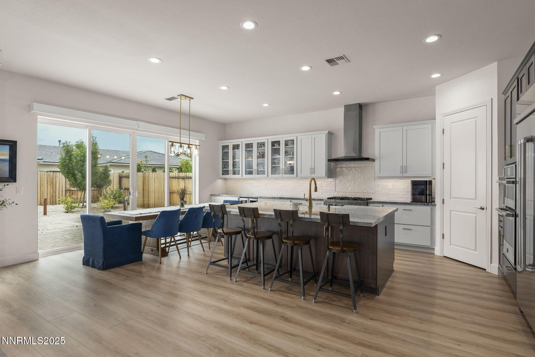 Reno, Nevada, 89521, United States, 4 Bedrooms Bedrooms, ,5 BathroomsBathrooms,Residential,Active,1902936