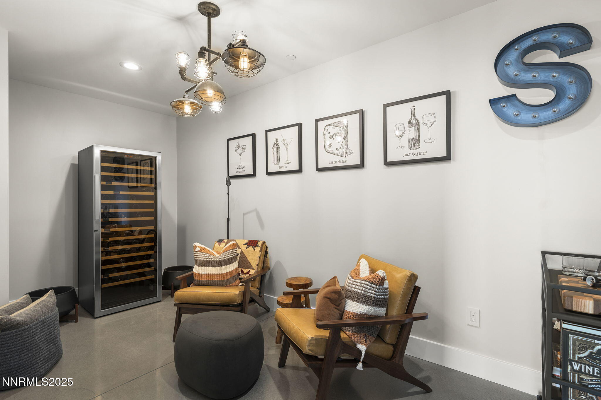 Sparks, Nevada, 89436, United States, 5 Bedrooms Bedrooms, ,4 BathroomsBathrooms,Residential,Active,1942357