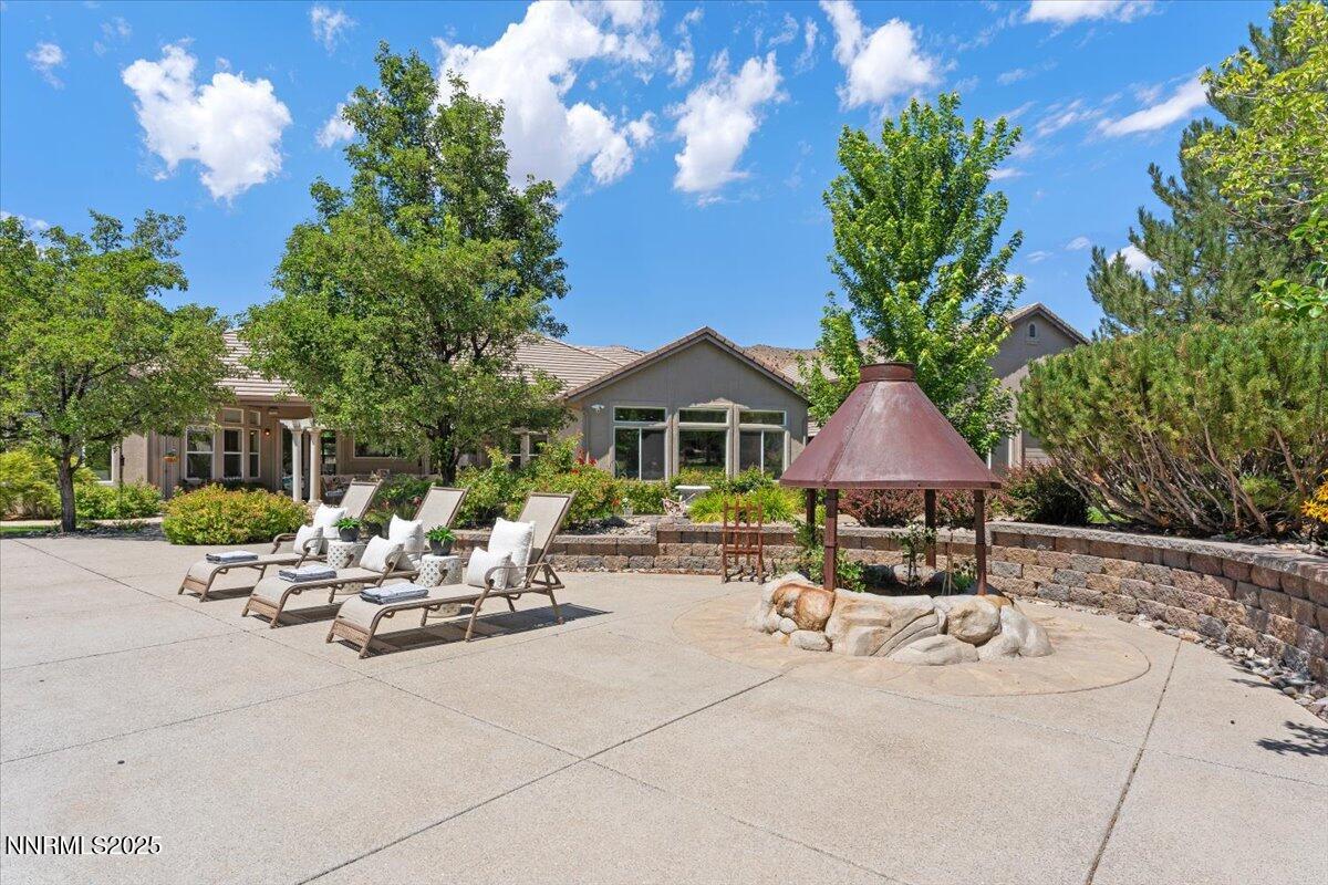 Sparks, Nevada, 89441, United States, 5 Bedrooms Bedrooms, ,4 BathroomsBathrooms,Residential,Active,1904747