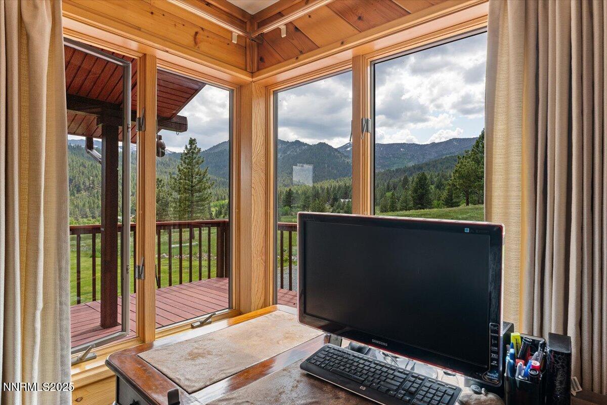 Reno, Nevada, 89511, United States, 3 Bedrooms Bedrooms, ,3 BathroomsBathrooms,Residential,Active,1919399