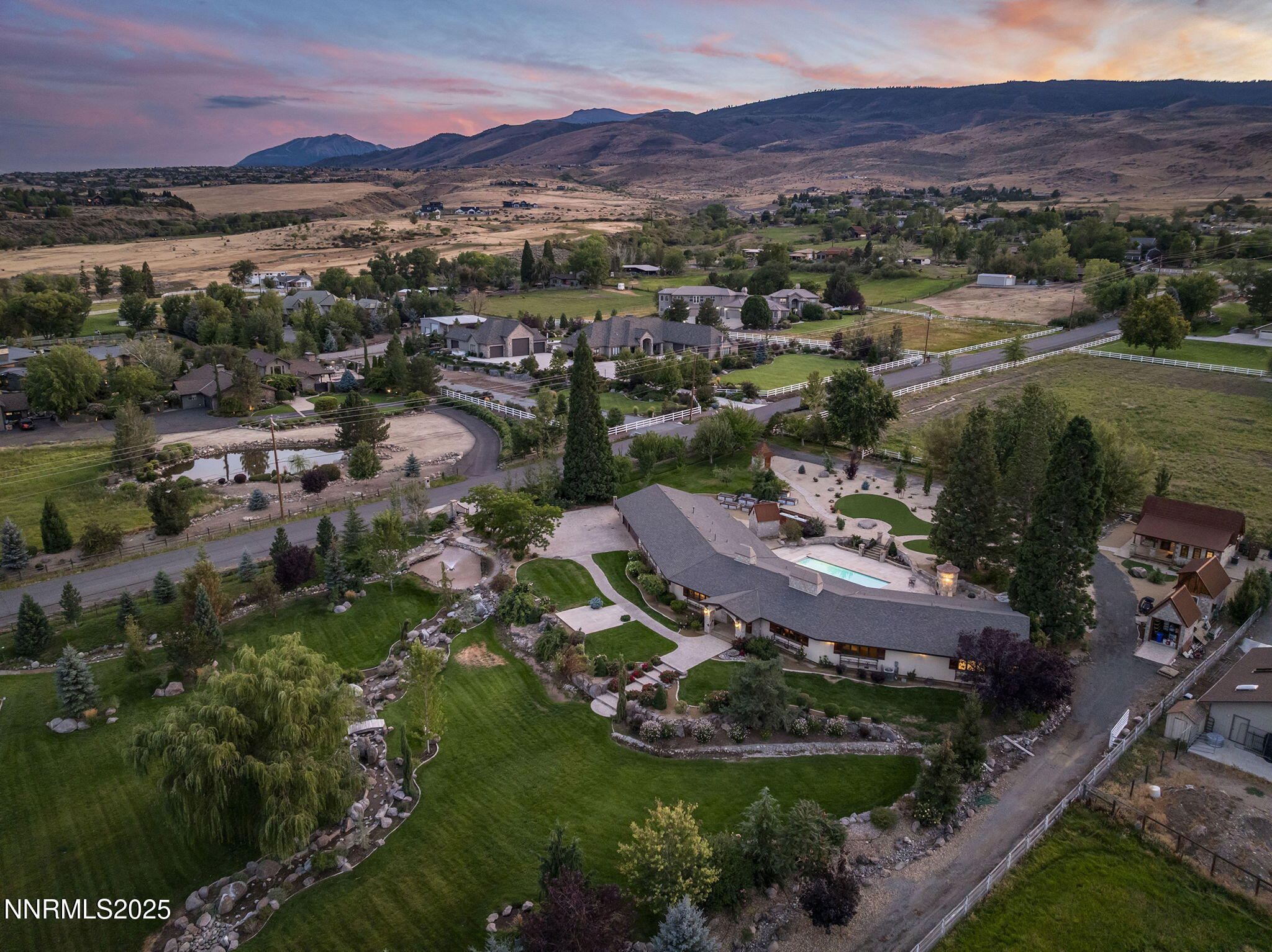 Reno, Nevada, 89511, United States, 4 Bedrooms Bedrooms, ,3 BathroomsBathrooms,Residential,Active,1929694