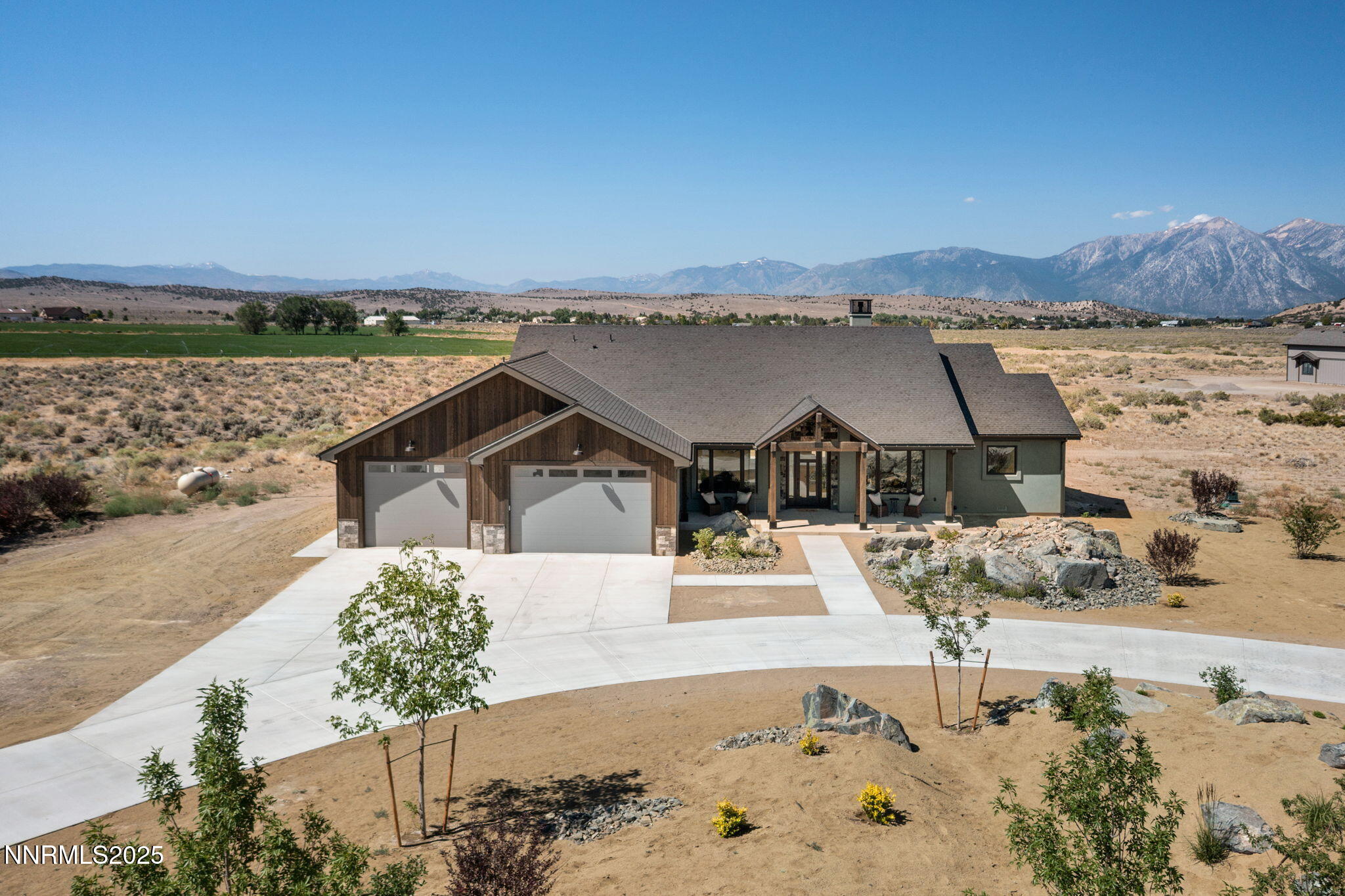 Gardnerville, Nevada, 89410, United States, 4 Bedrooms Bedrooms, ,4 BathroomsBathrooms,Residential,Active,1880001