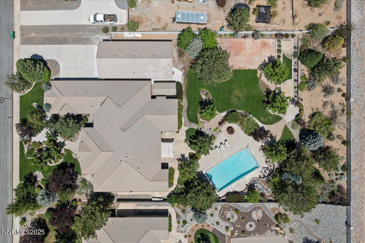 Sparks, Nevada, 89441, United States, 5 Bedrooms Bedrooms, ,4 BathroomsBathrooms,Residential,Active,1904747