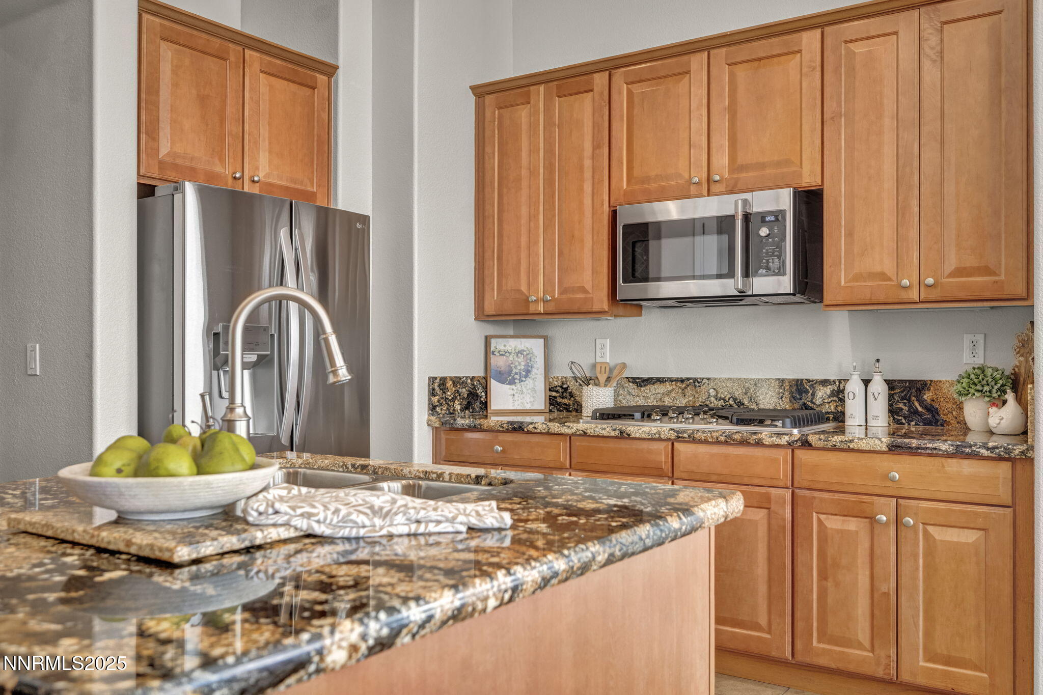 Sparks, Nevada, 89436, United States, 5 Bedrooms Bedrooms, ,3 BathroomsBathrooms,Residential,Active,2007205