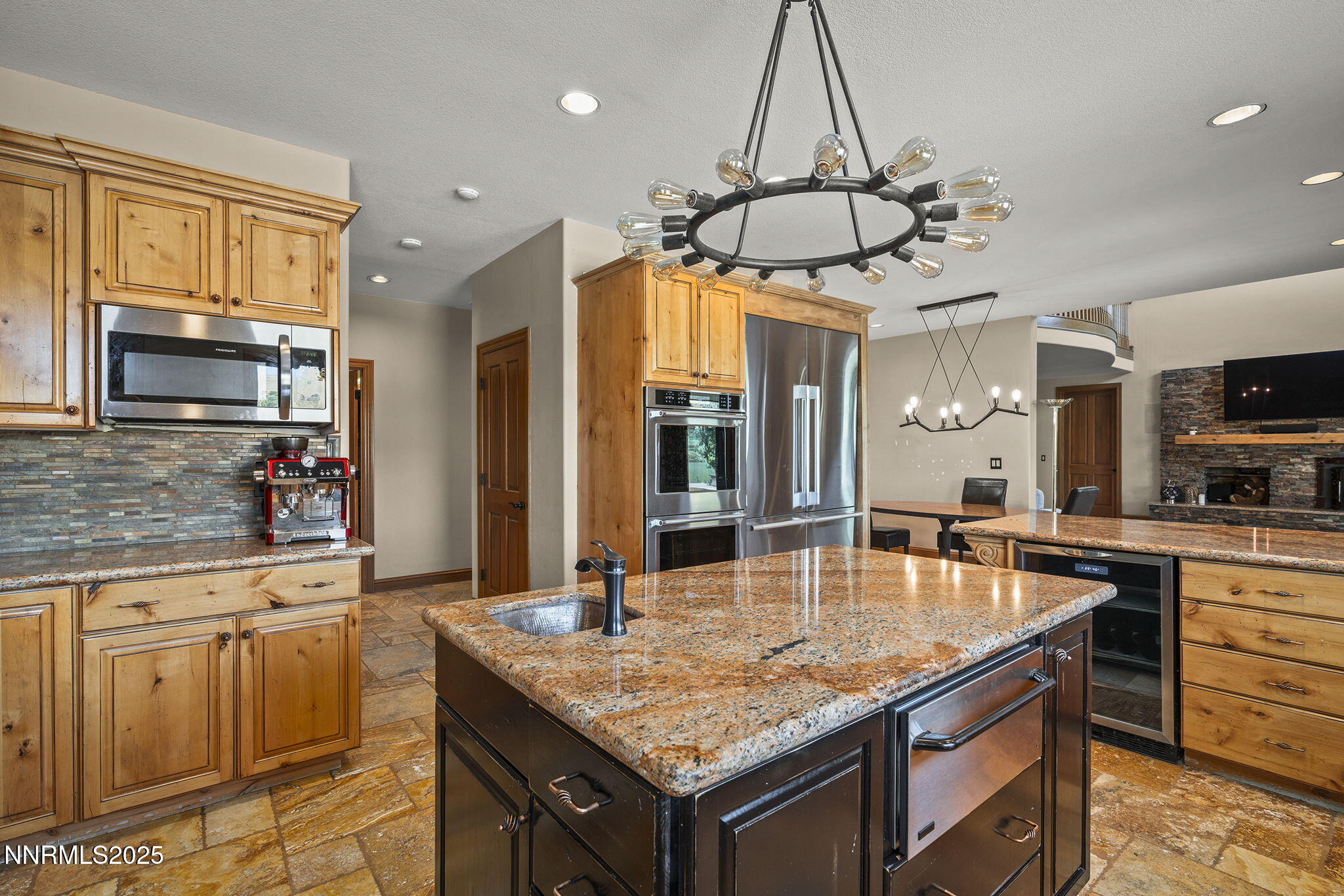 Reno, Nevada, 89521, United States, 6 Bedrooms Bedrooms, ,8 BathroomsBathrooms,Residential,Active,1945344