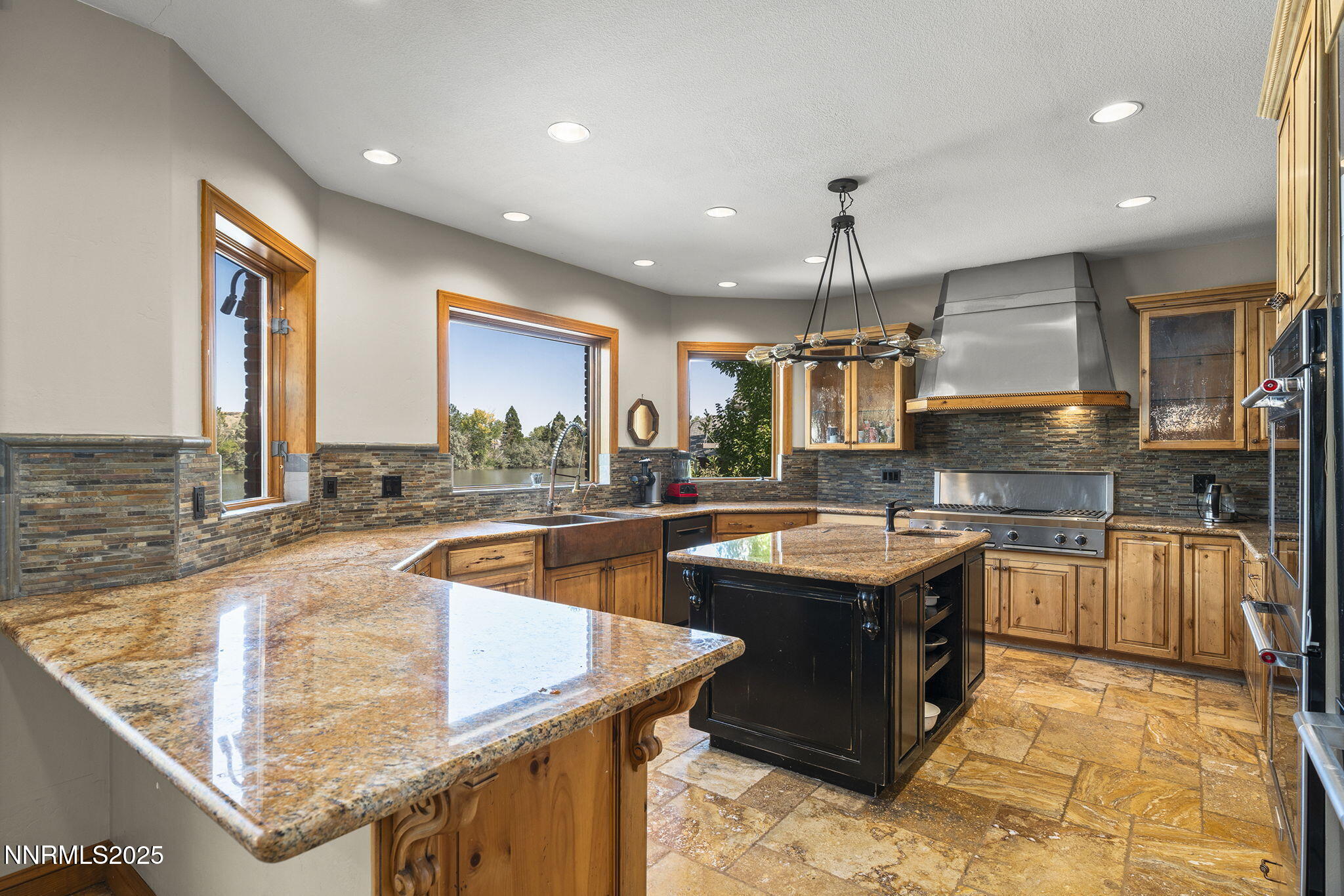 Reno, Nevada, 89521, United States, 6 Bedrooms Bedrooms, ,8 BathroomsBathrooms,Residential,Active,1945344