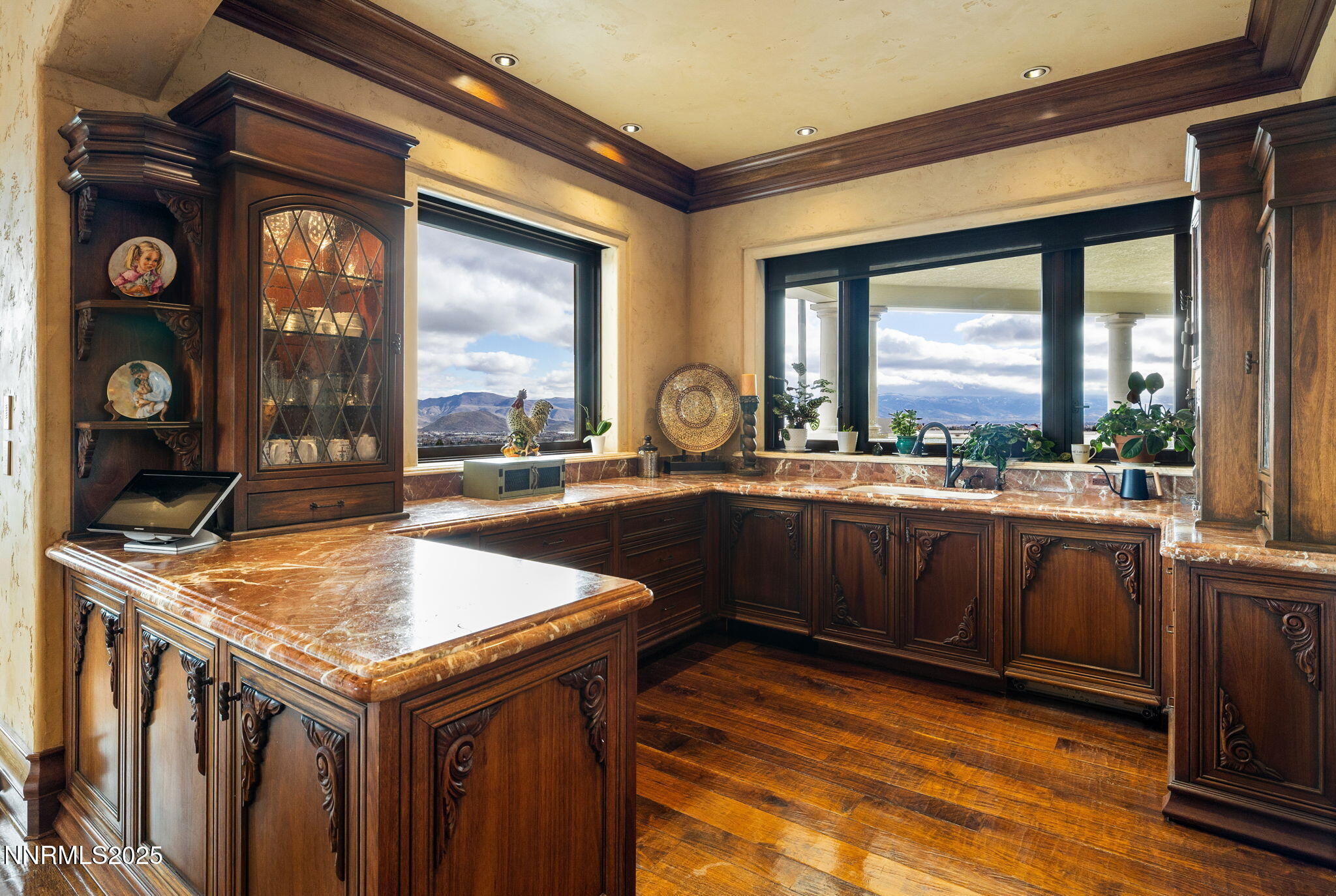 Reno, Nevada, 89509, United States, 4 Bedrooms Bedrooms, ,8 BathroomsBathrooms,Residential,Active,1997552