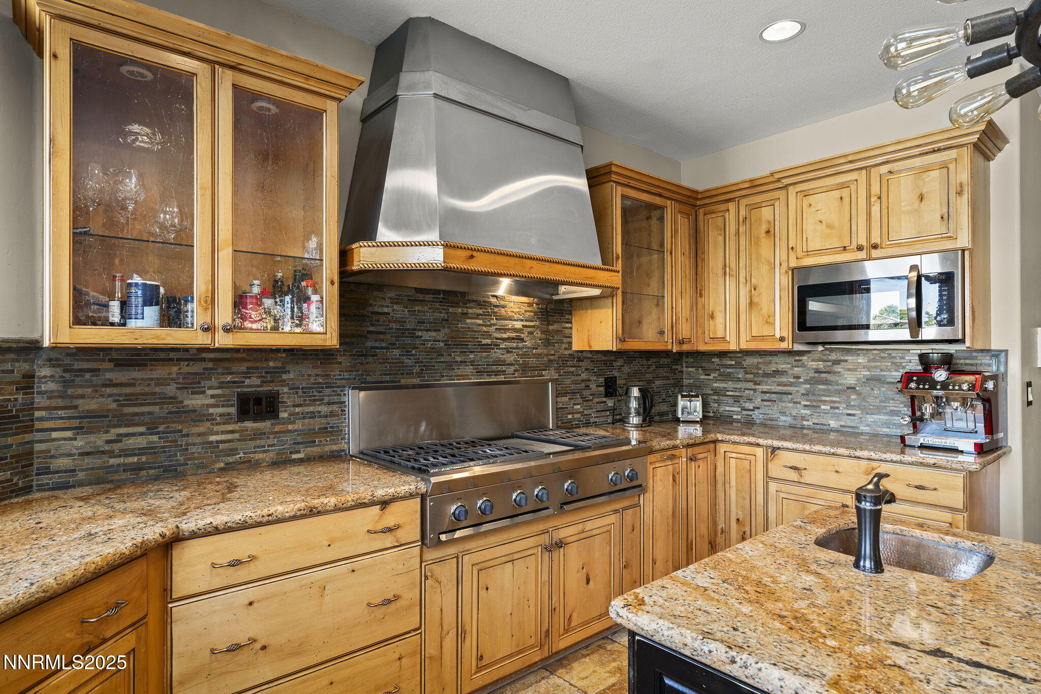 Reno, Nevada, 89521, United States, 6 Bedrooms Bedrooms, ,8 BathroomsBathrooms,Residential,Active,1945344