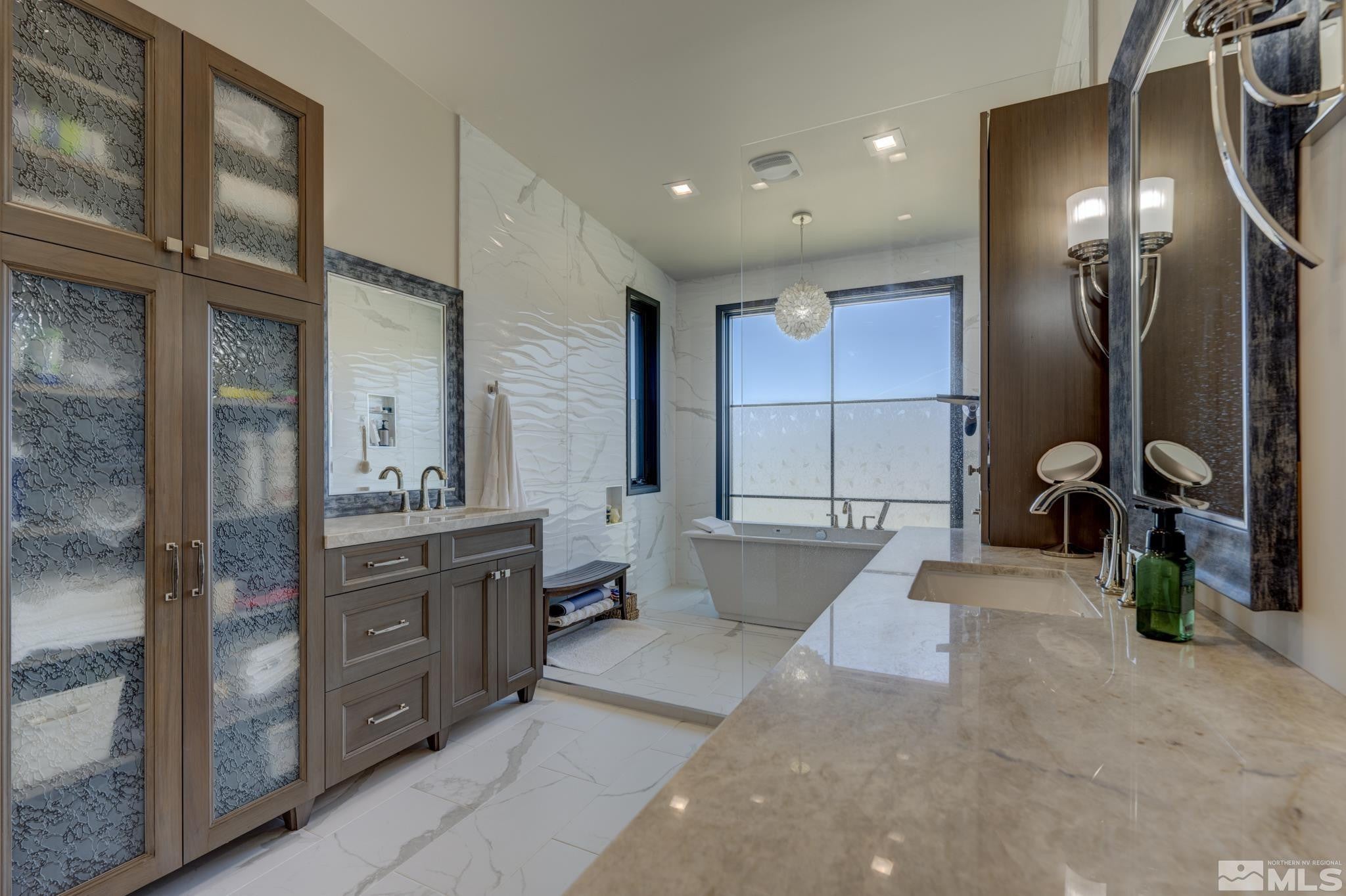 Reno, Nevada, 89508, United States, ,4 BathroomsBathrooms,Residential,Active,1701988